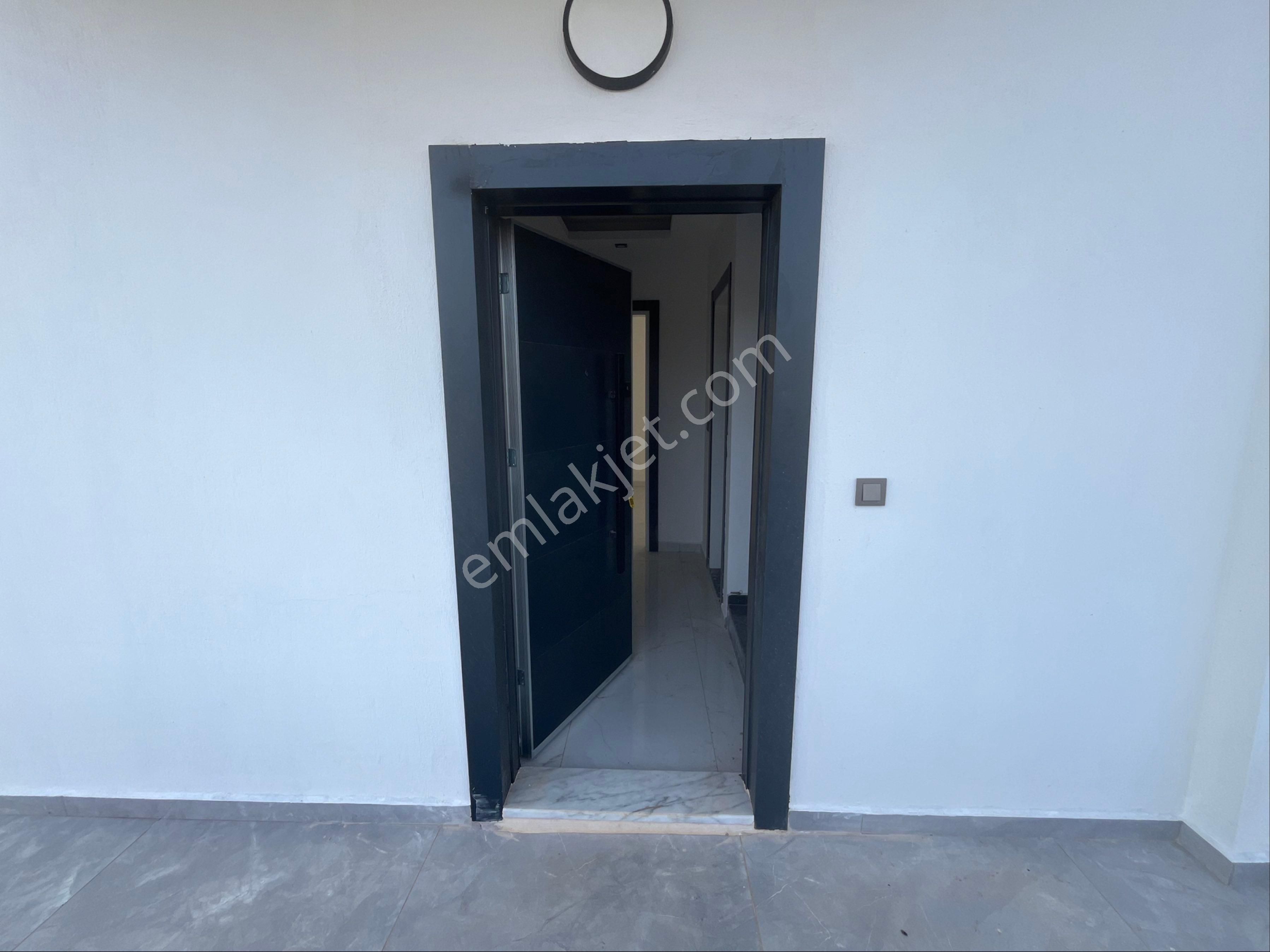 Zirve Gayrimenkul'den Full Denize 1 Km Mesafede Tam Mustakil 4+1 Villa - Görsel 8