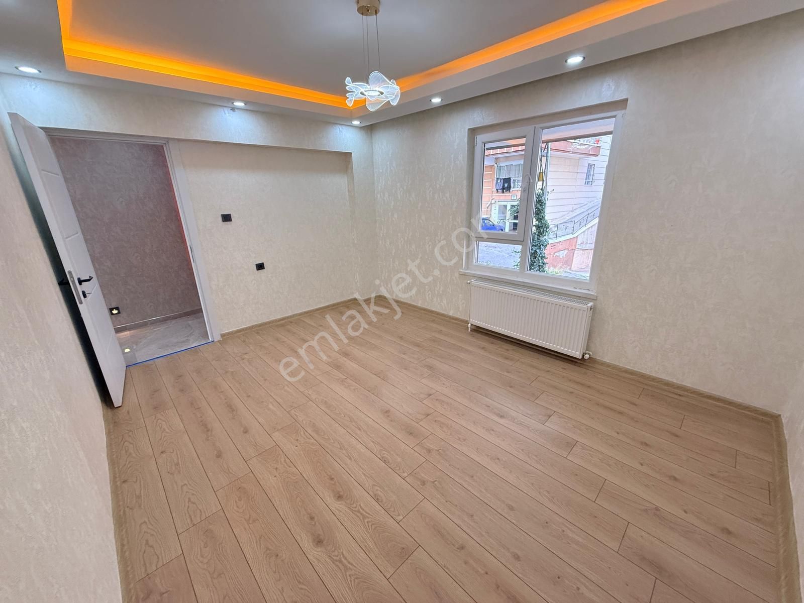 Esertepe Mahallesi'nde Hamamlı 3+1 Ultra Lüks Yapılı Daire! - Görsel 11