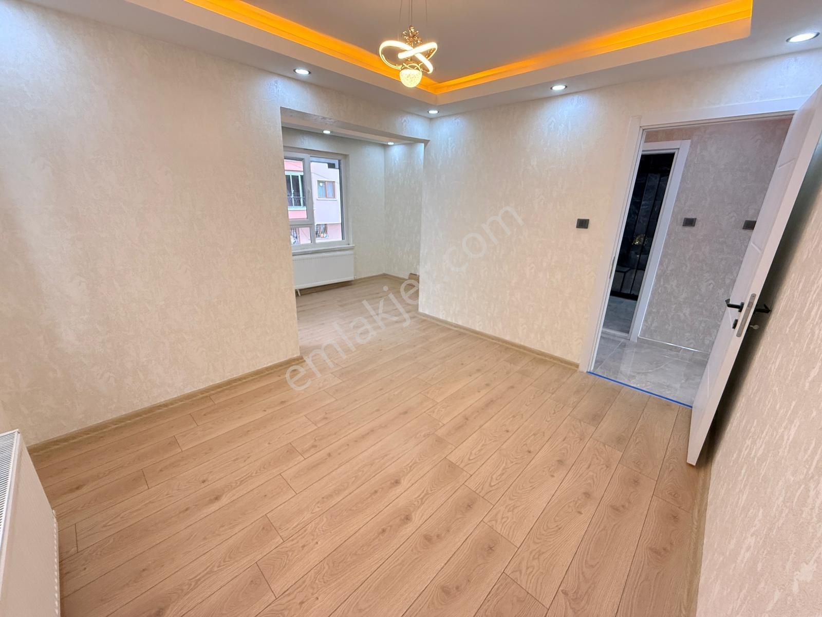 Esertepe Mahallesi'nde Hamamlı 3+1 Ultra Lüks Yapılı Daire! - Görsel 17