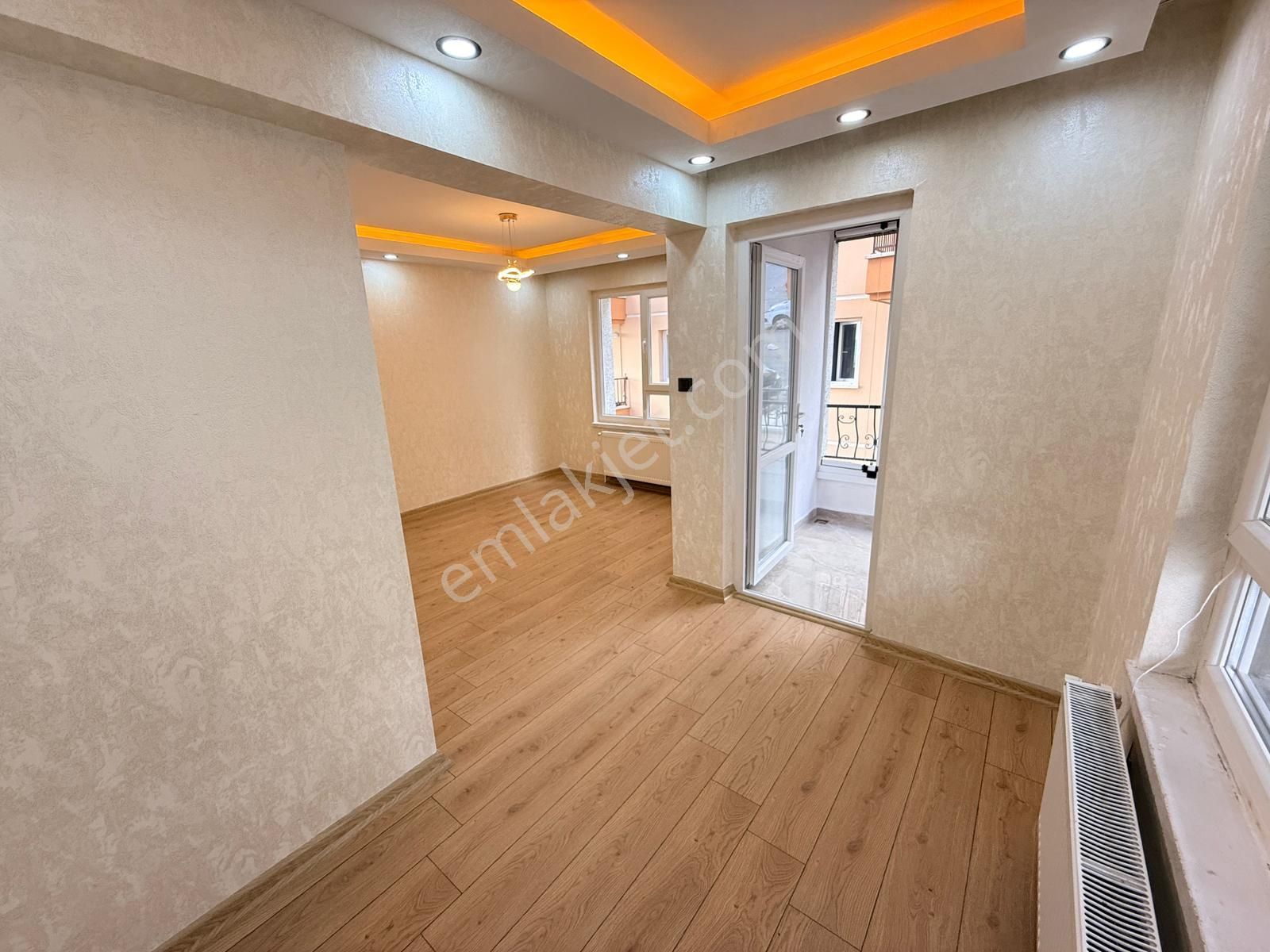 Esertepe Mahallesi'nde Hamamlı 3+1 Ultra Lüks Yapılı Daire! - Görsel 19