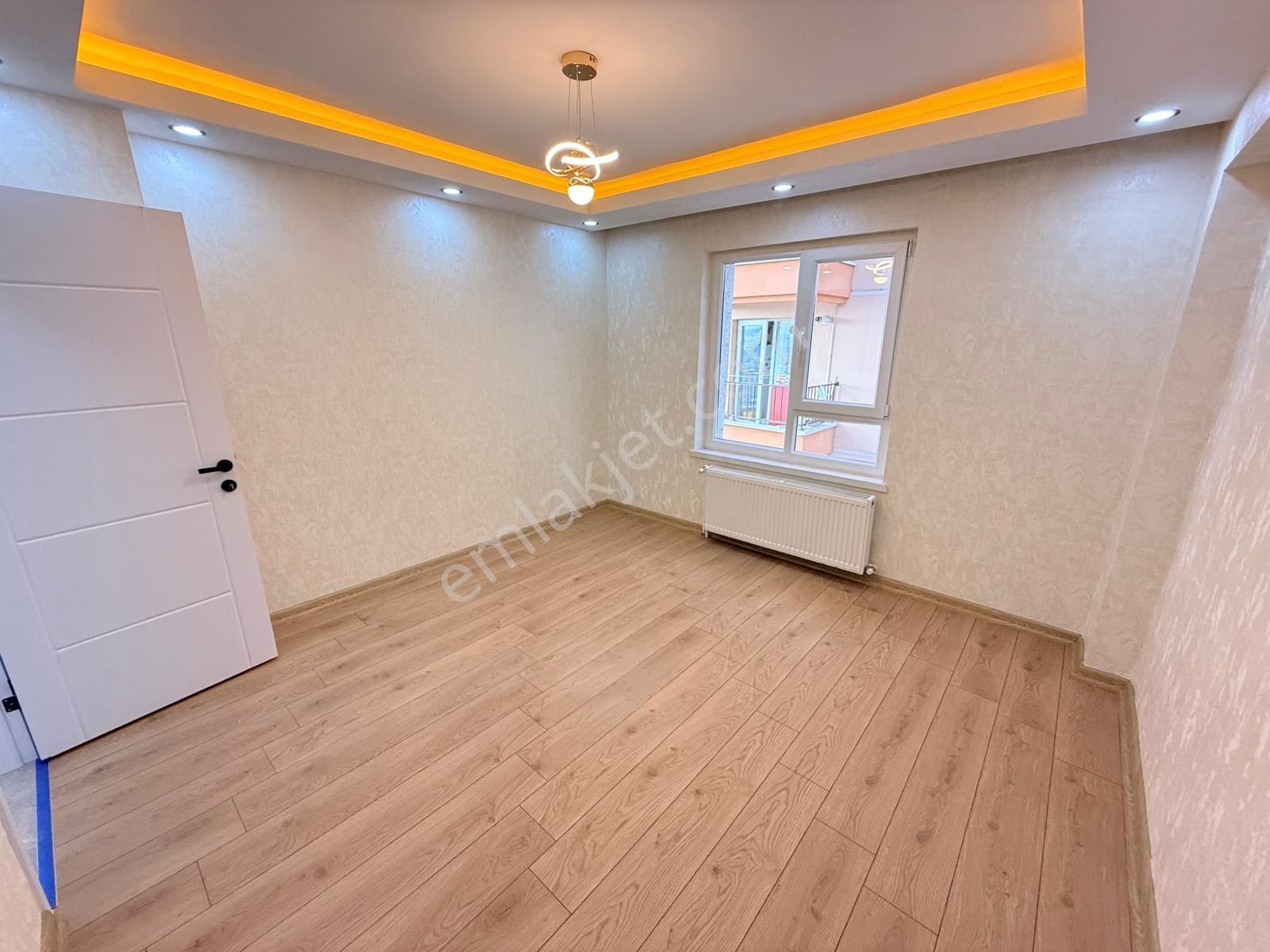 Esertepe Mahallesi'nde Hamamlı 3+1 Ultra Lüks Yapılı Daire! - Görsel 16