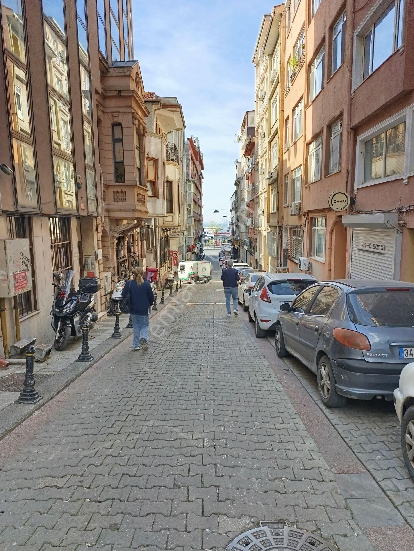 Kadıköy Merkezde Rıhtıma Yakın Kullanışlı 3+1 - Görsel 2