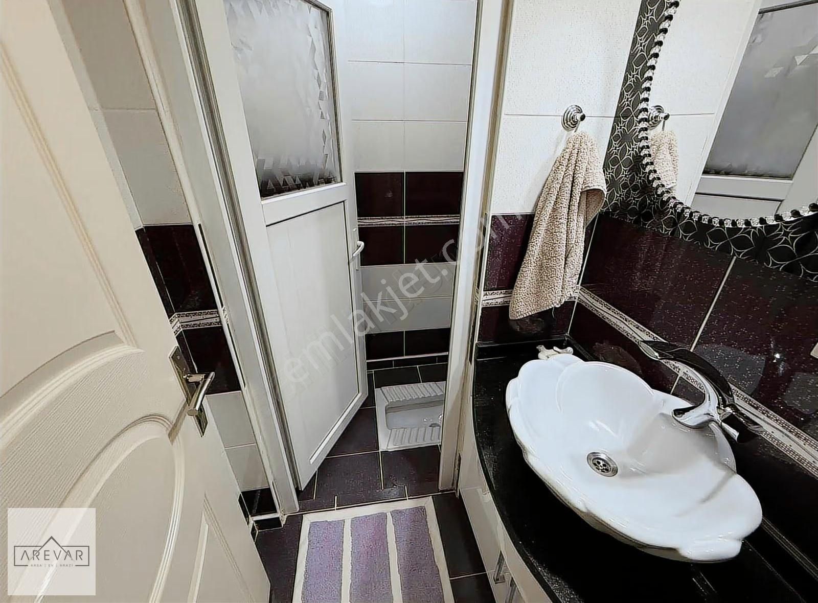 Arevar'dan Güvenevlerde Bakımlı Daire - Görsel 16