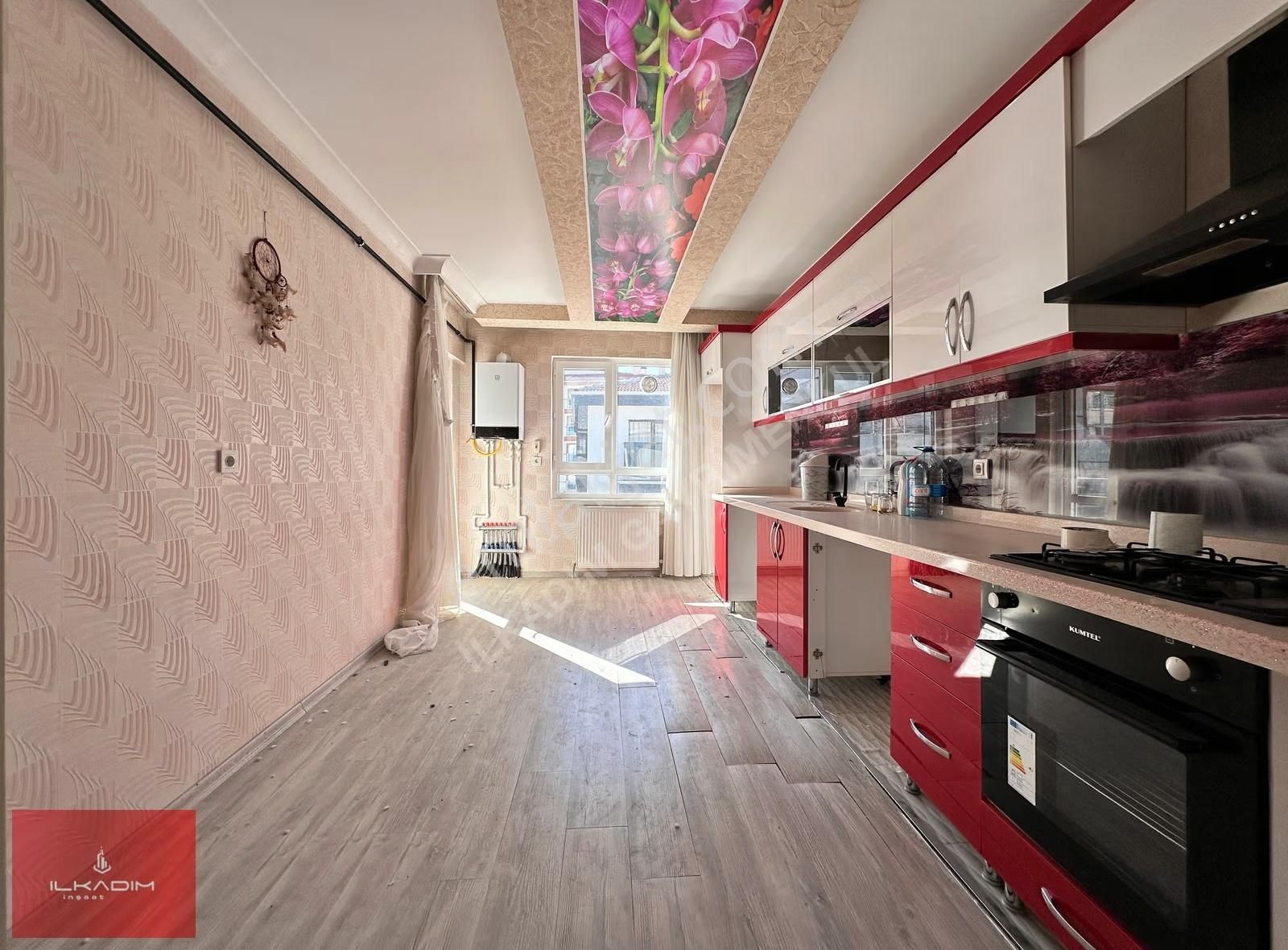 İlkadımdan Yükseltepede 140 M2 Ebeveyn Banyolu Batı Cephe 3+1 - Görsel 14