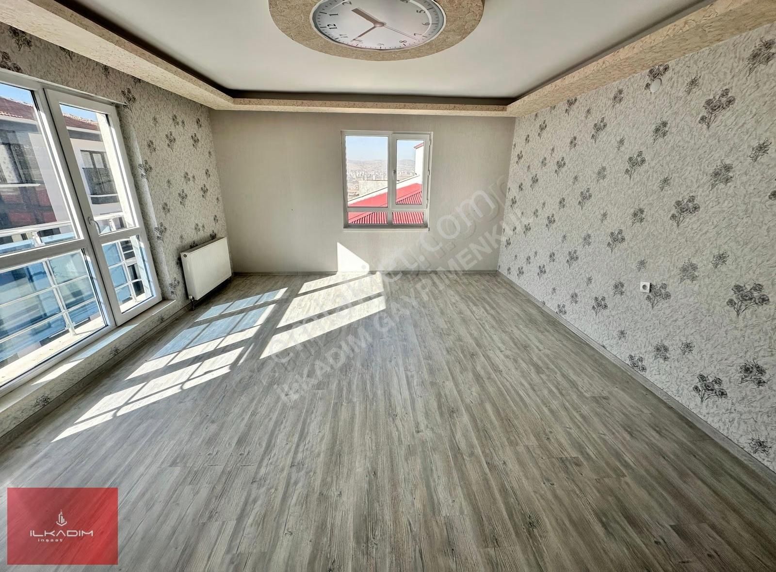 İlkadımdan Yükseltepede 140 M2 Ebeveyn Banyolu Batı Cephe 3+1 - Görsel 23