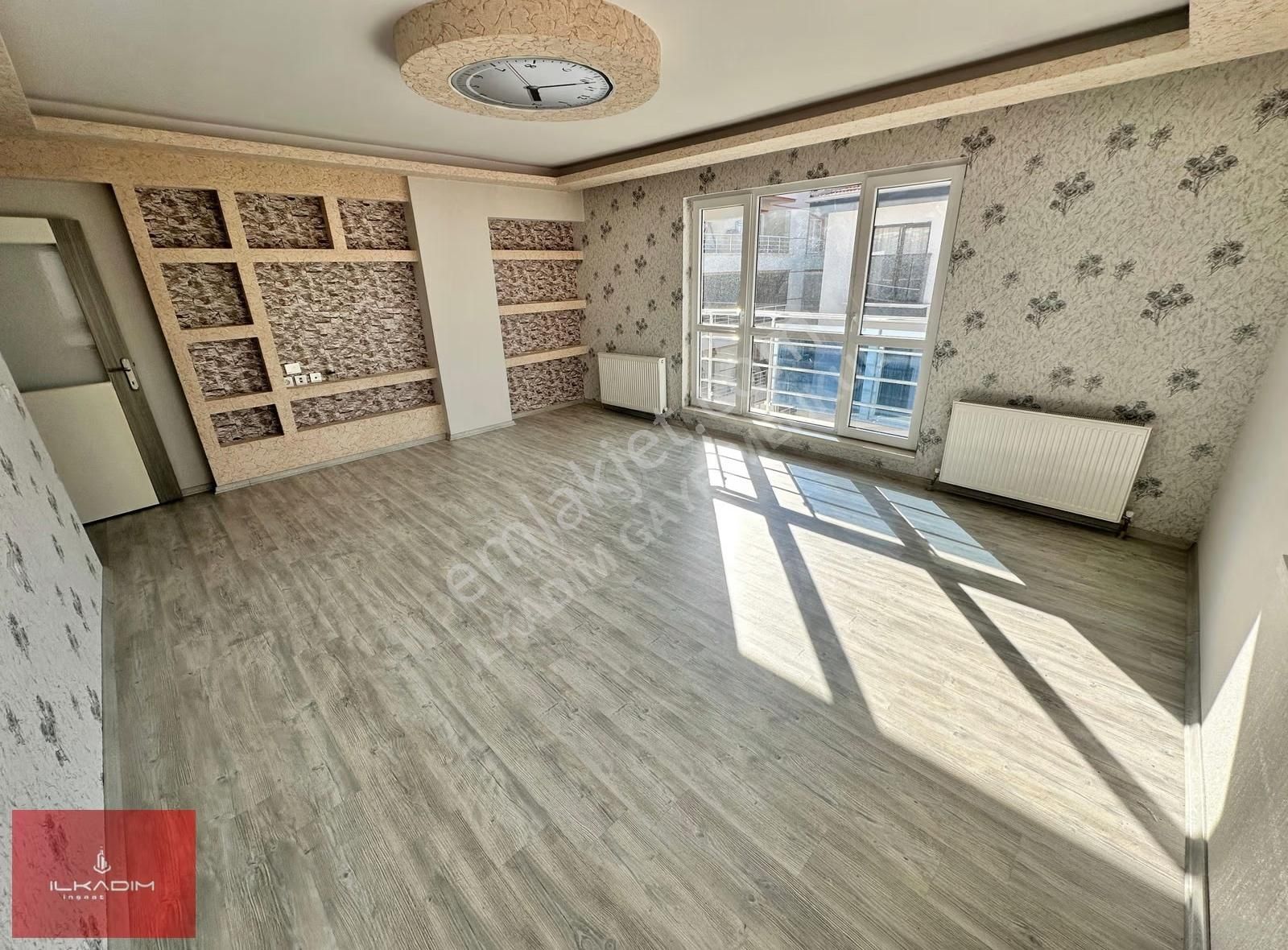İlkadımdan Yükseltepede 140 M2 Ebeveyn Banyolu Batı Cephe 3+1 - Görsel 13