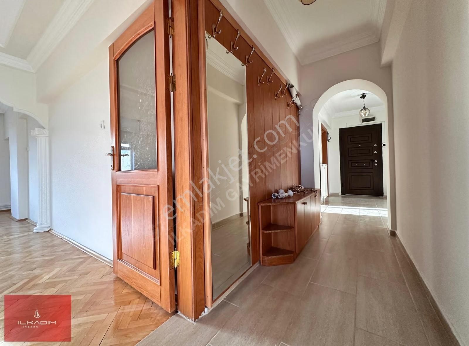 Şehir Hastanesine Yürüme Mesafeli 50m2 Özel Garajlı 4+1 Dubleks - Görsel 6