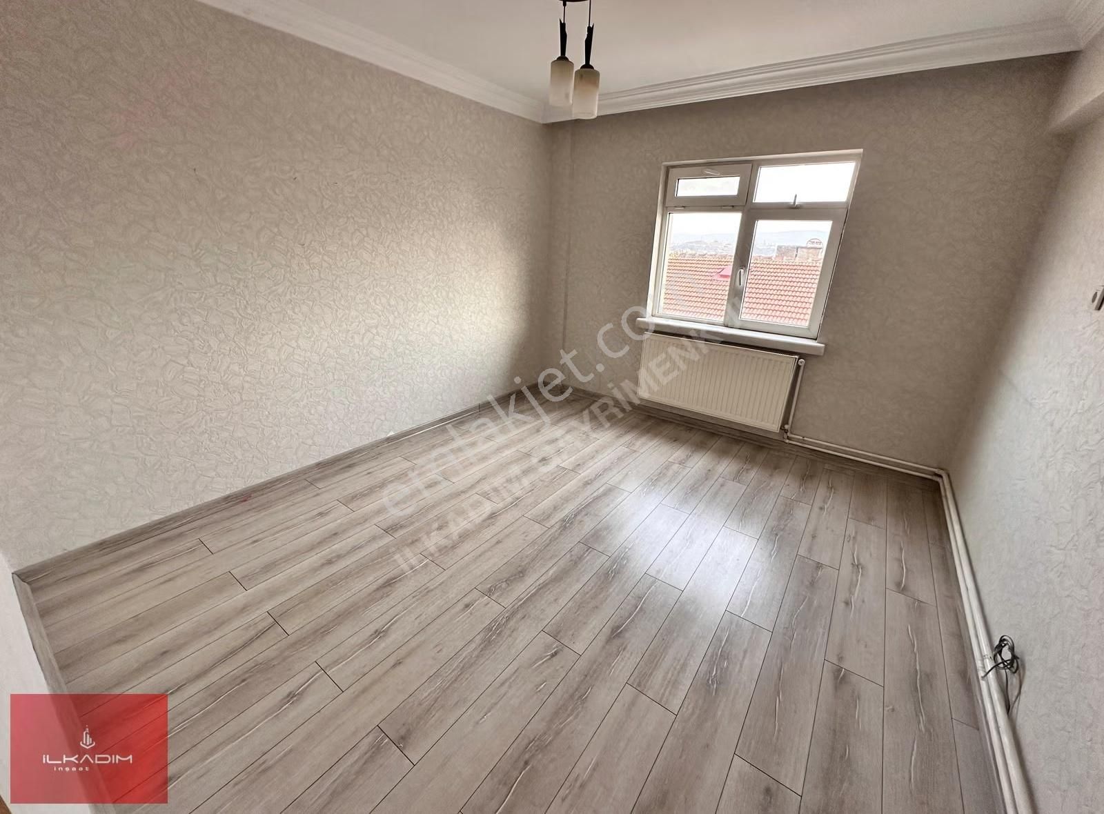 Şehir Hastanesine Yürüme Mesafeli 50m2 Özel Garajlı 4+1 Dubleks - Görsel 8