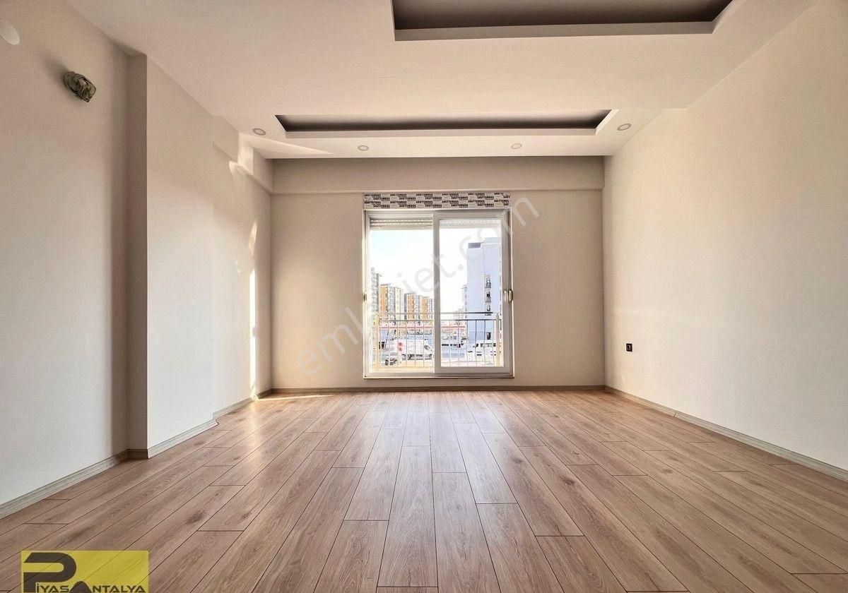 Site İçi Havuzlu Ebeveyn Banyolu Ultra Geniş 3+1 - Görsel 14