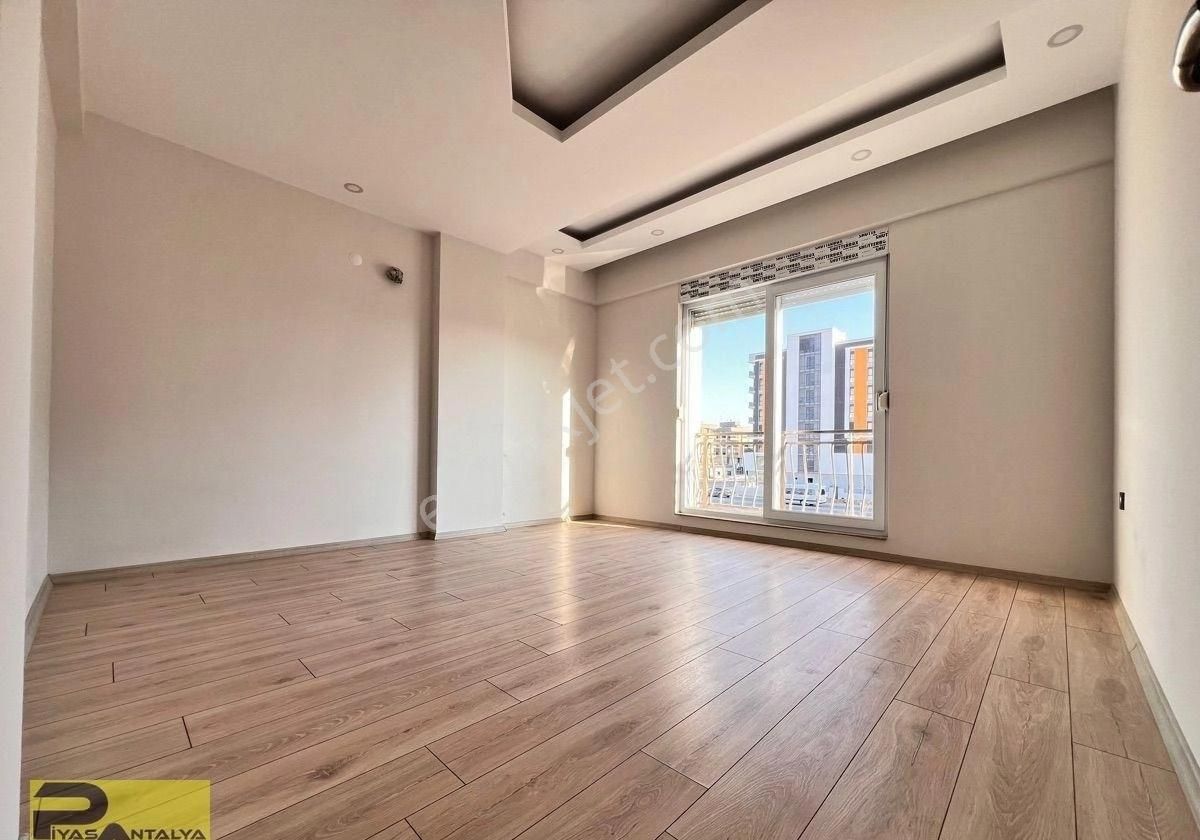 Site İçi Havuzlu Ebeveyn Banyolu Ultra Geniş 3+1 - Görsel 19