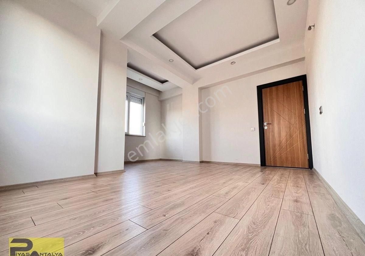 Site İçi Havuzlu Ebeveyn Banyolu Ultra Geniş 3+1 - Görsel 12