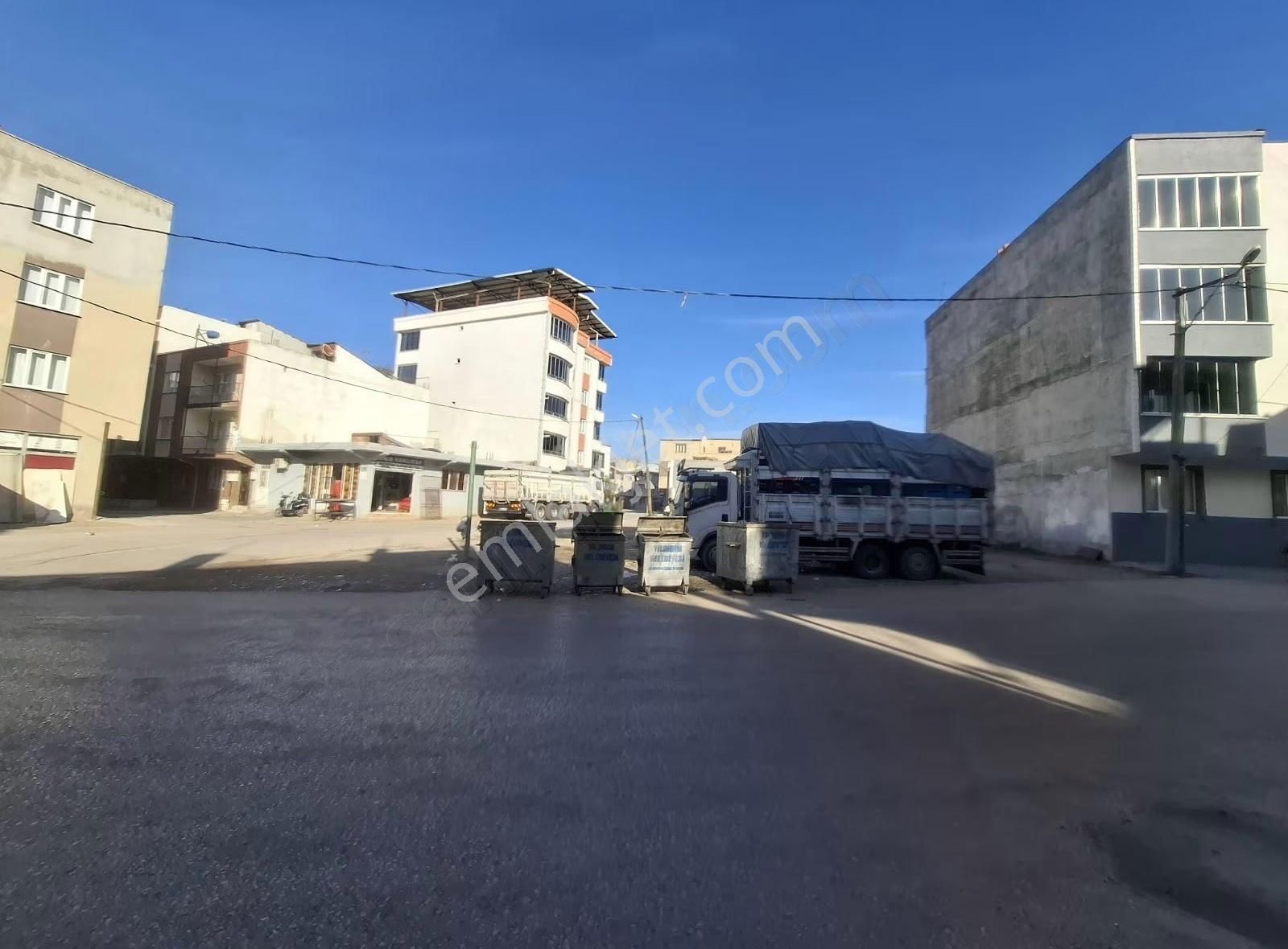 Acil Satılık Arsa Köşe Başı 500 M² Cadde Üzerinde Ulus Mh