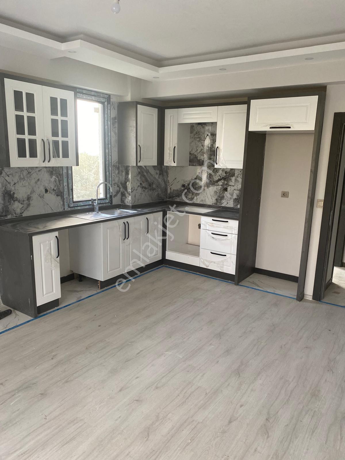 Zeytinli’de 200 M² 3+1 Açık Mutfak, 80 M² Teraslı, 2 Mutfak & 3 Banyolu, Yerden Isıtmalı - Görsel 11