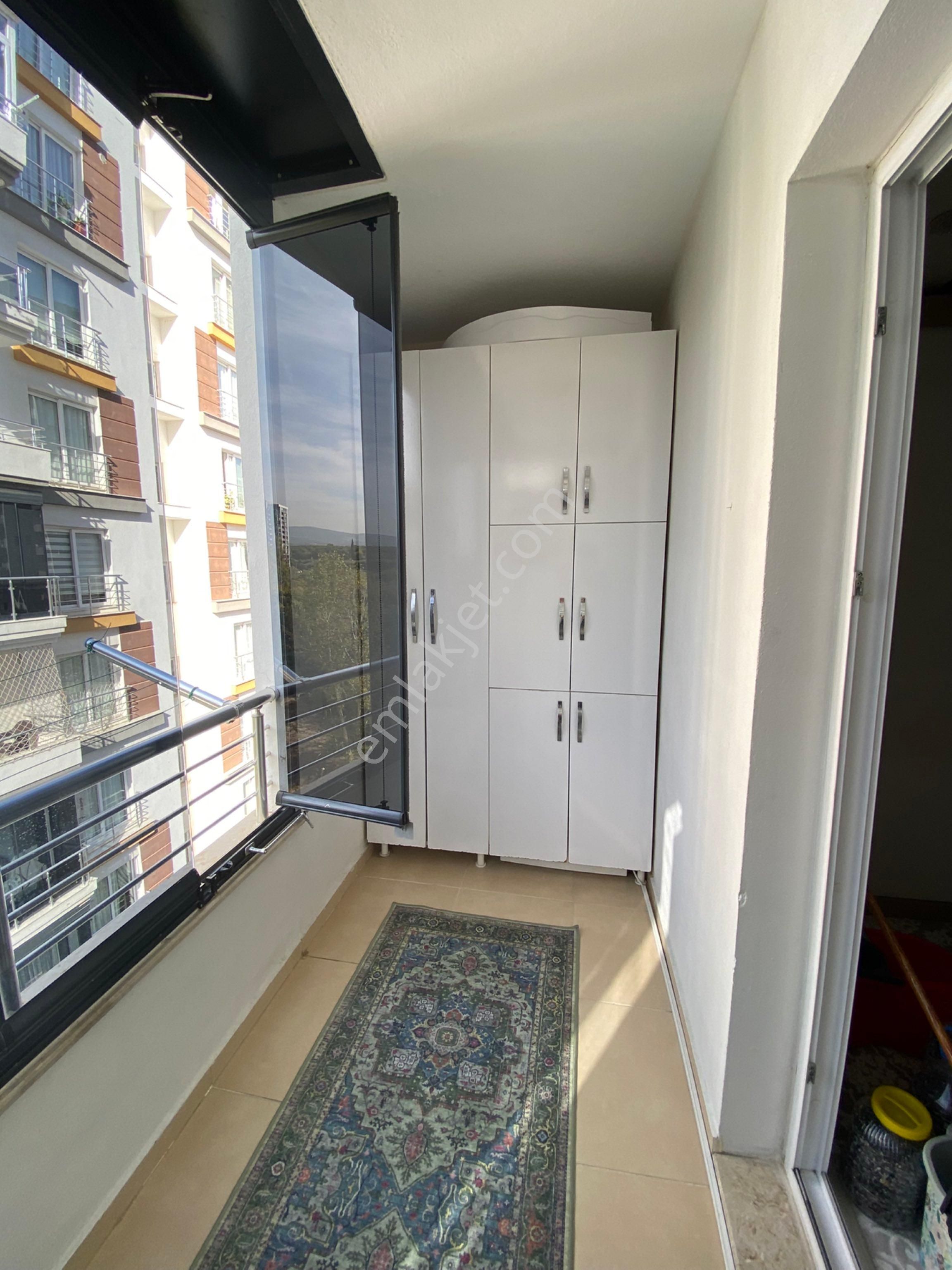 Üniversite Yolu Çiftlik Köyde 3+1 Daire - Görsel 5