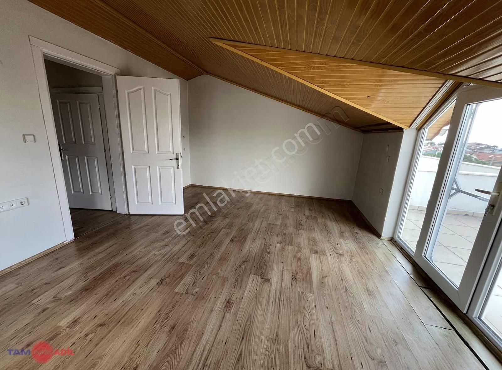 Dikili Satılık 3+1 Dubleks Daire - Görsel 11