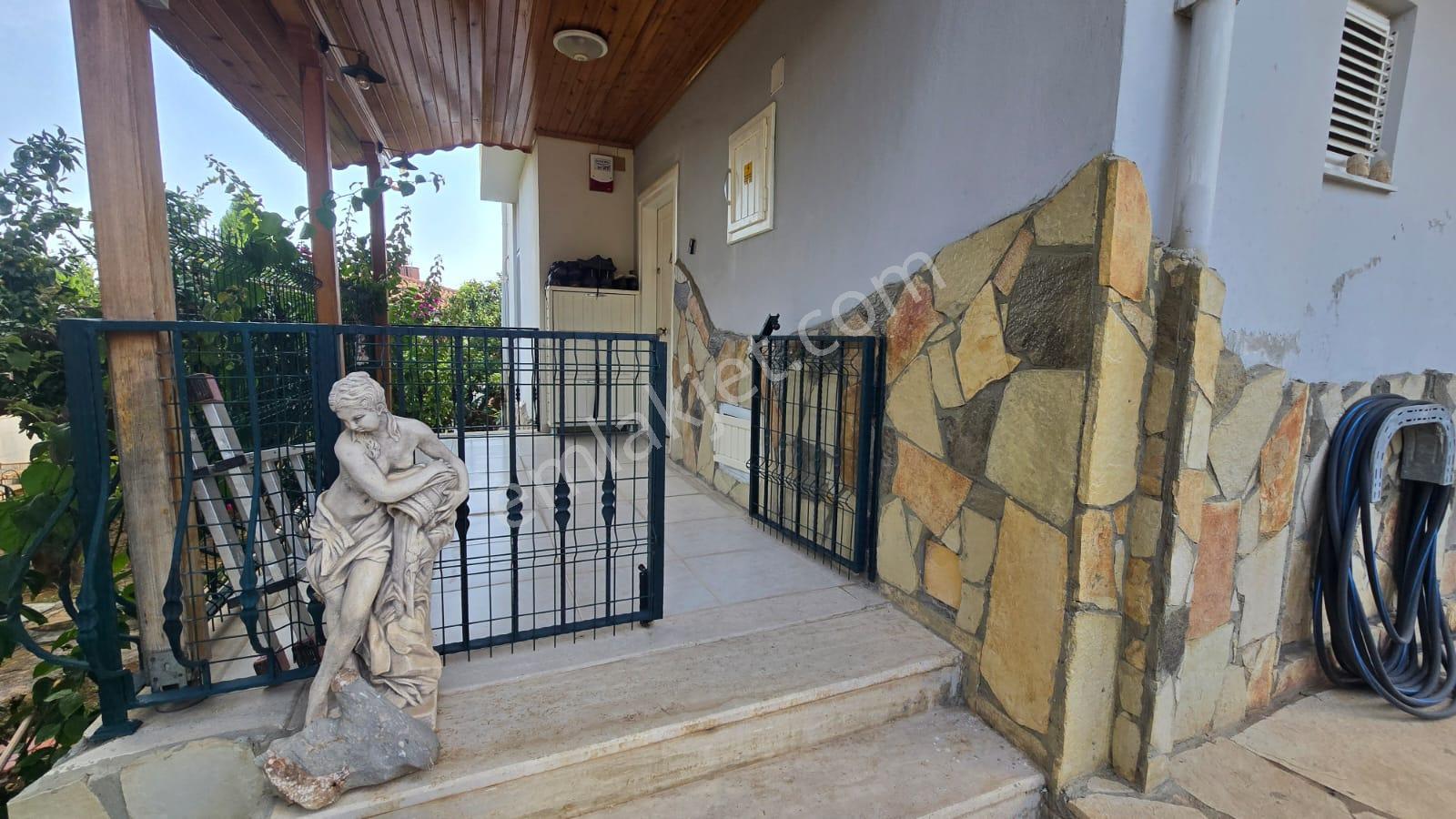 Arve'den 4+1 Her Gününüzü Rüya Gibi Yaşatacak Özel Bir Villa - Görsel 29