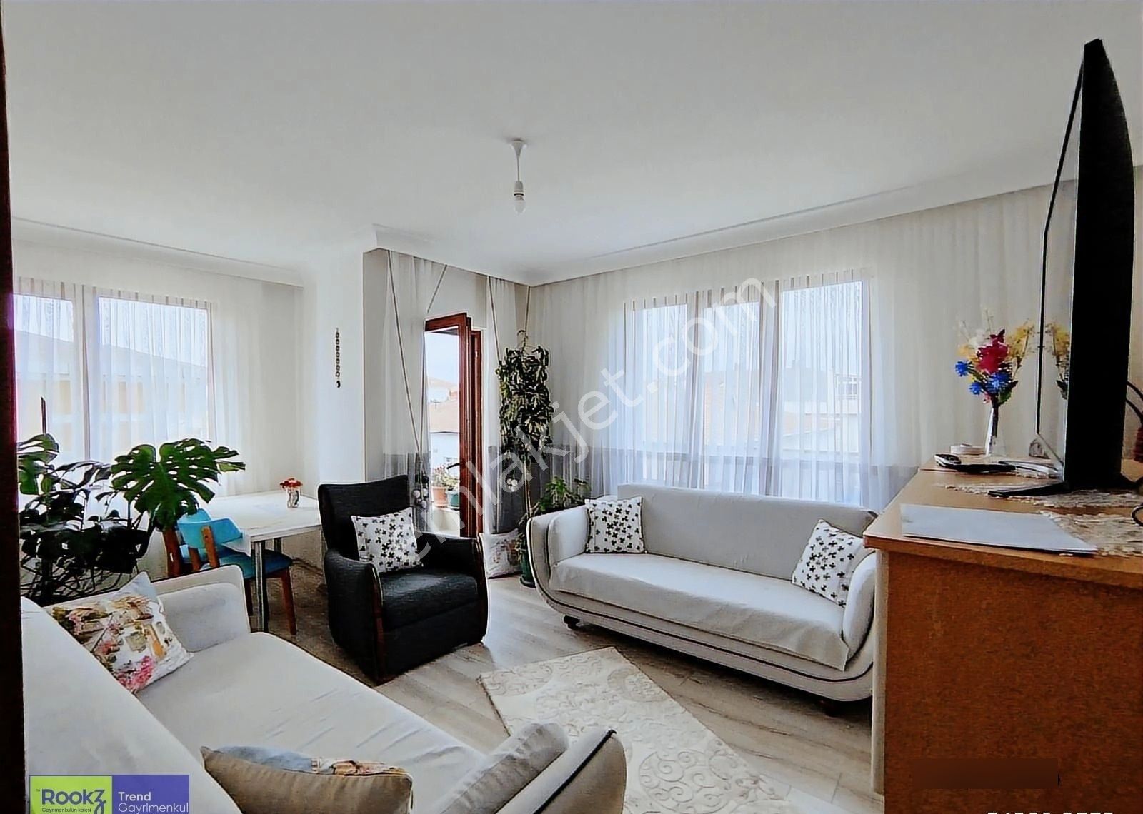 Sancaktepe Demokrasi Caddesinde 3+1 Dubleks Daire Harika Konum - Görsel 9