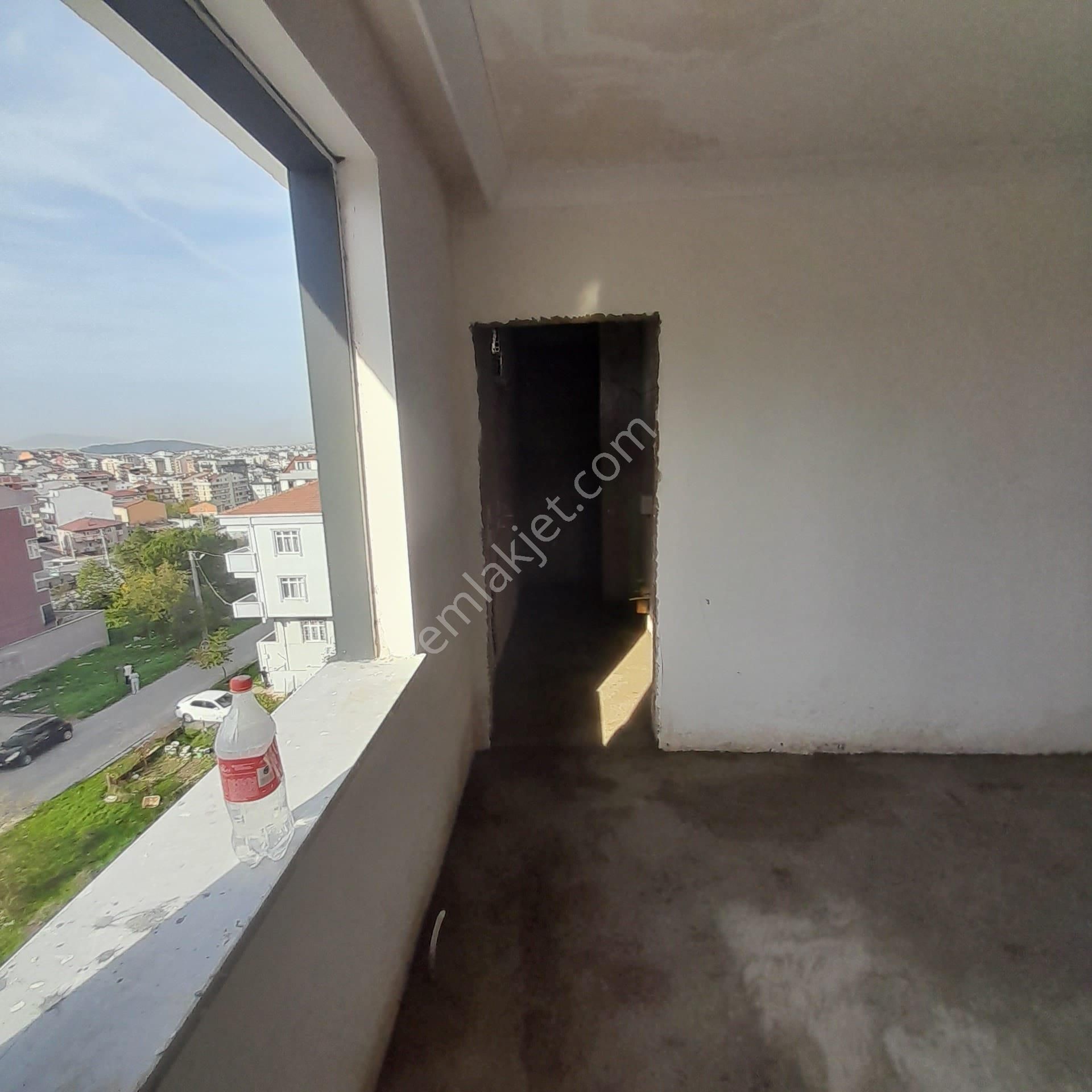 Cayırova Özgürlük Mahallesinde Satılık Süper Lüx 6+1 Daire - Görsel 9