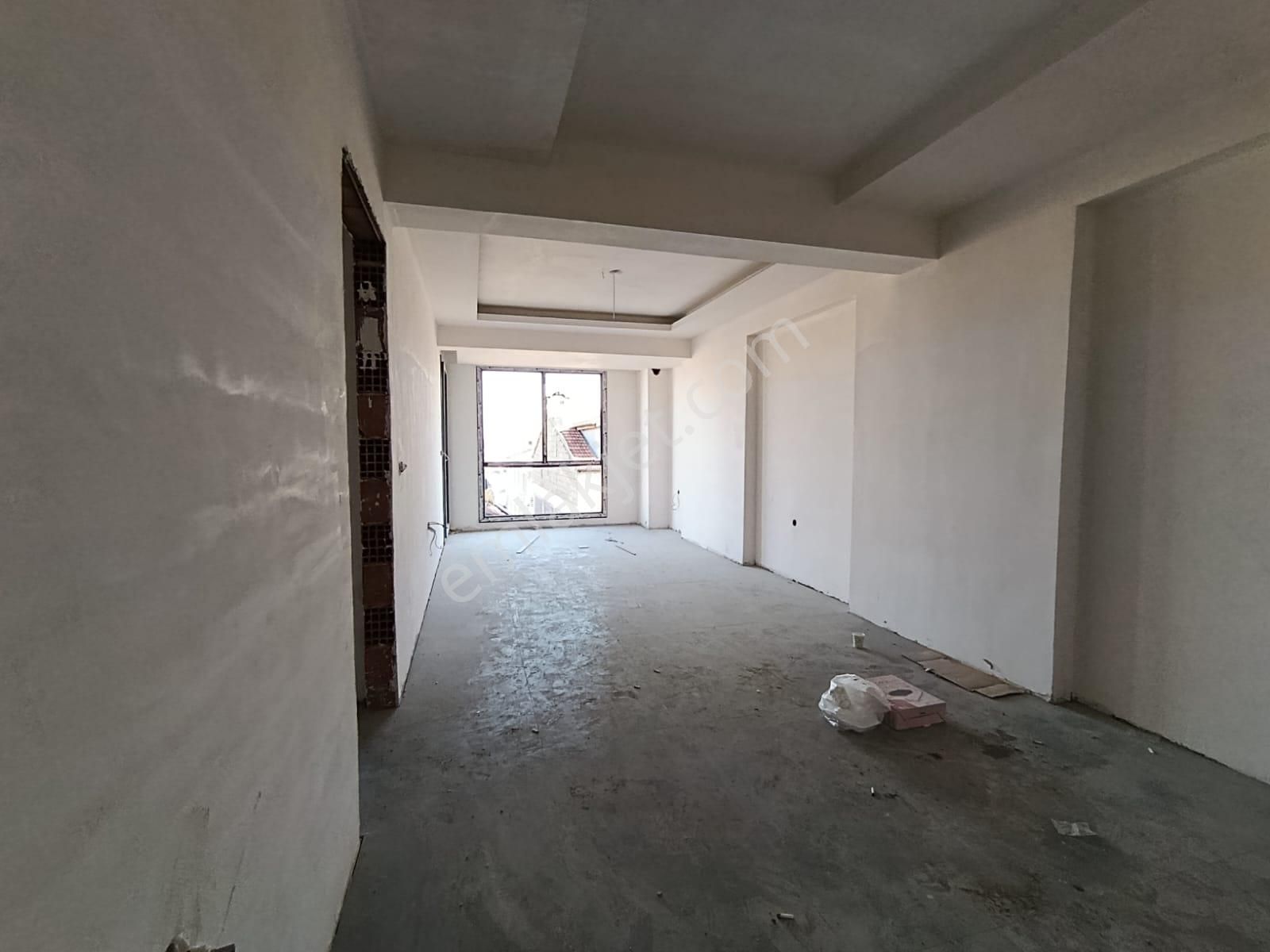 Myra Dan Pelitlibağ Da Satılık 2+1 Daire - Görsel 24