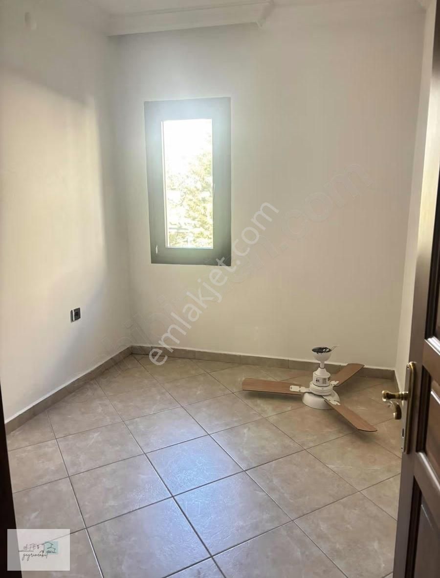 Bodrum Merkezde Yıllık Kiralık Üst Kat Daire - Görsel 4