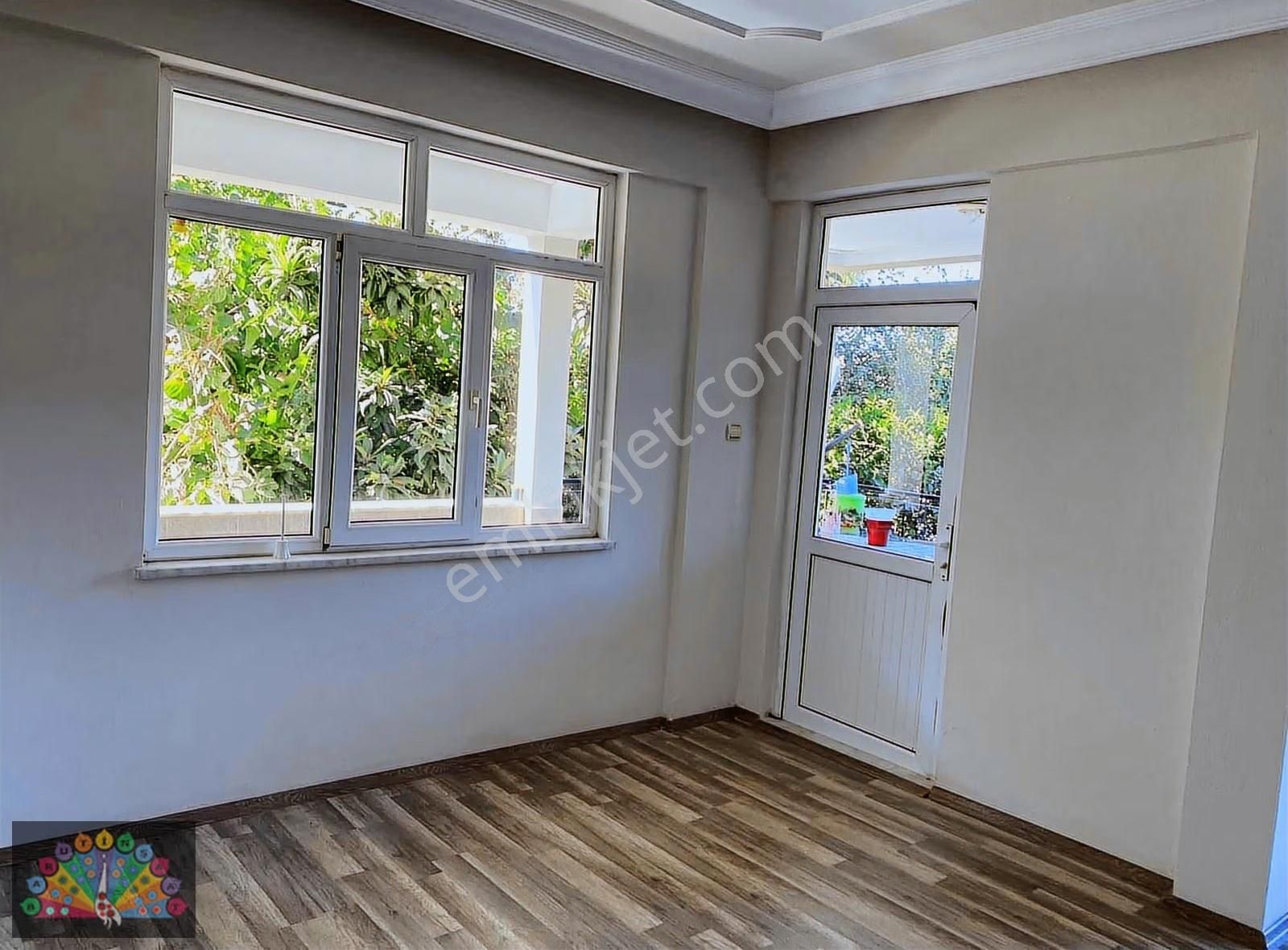 Yukarı Pazarcı Mah. Kiralık Geniş 3+1 Daire - Görsel 3