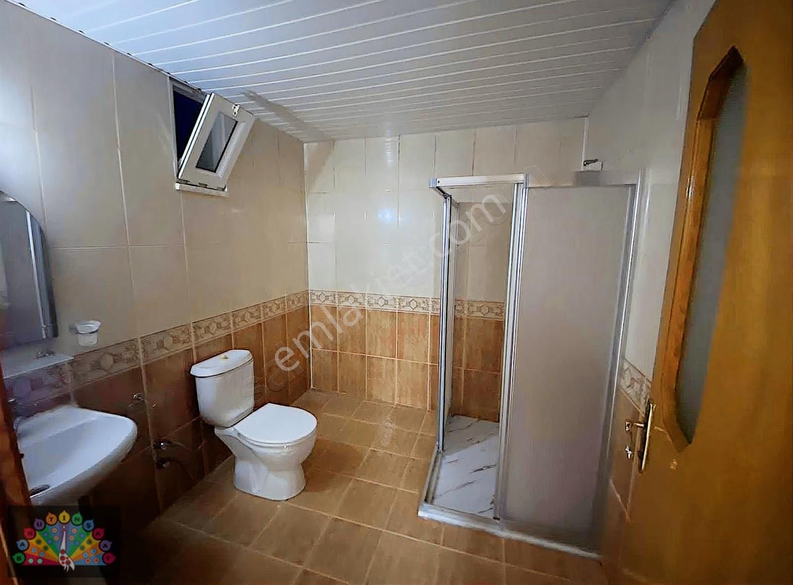 Yukarı Pazarcı Mah. Kiralık Geniş 3+1 Daire - Görsel 11