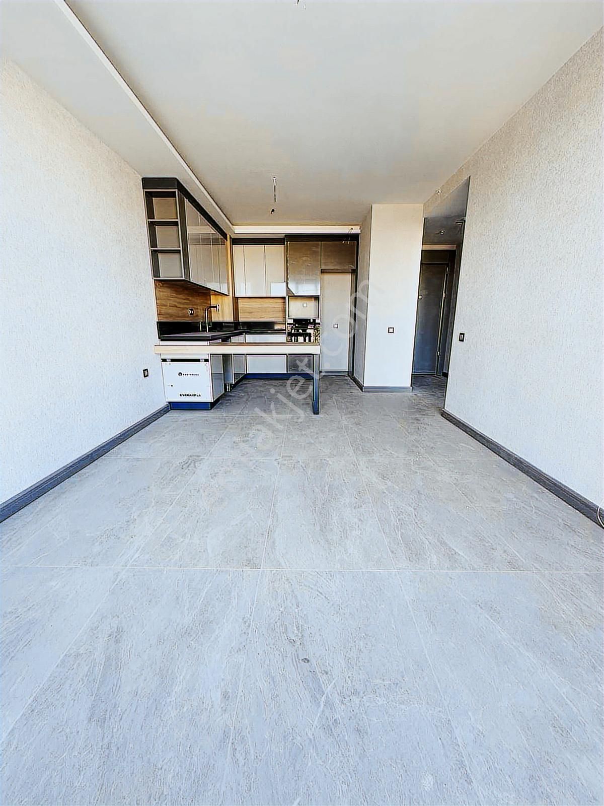 İpektaş Cadde'de Yeni Adliye Yakını 1+1 5.kat Daire/ofis - Görsel 16