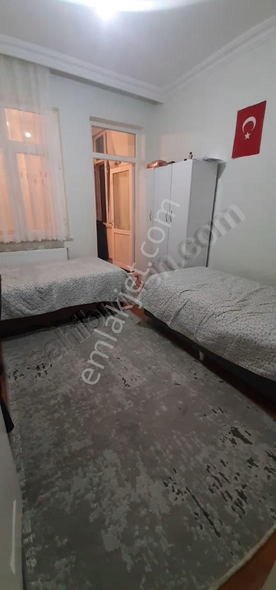 Sılıvrı Sancaktepe Mahallesınde Cadde Cephe Daıre - Görsel 17