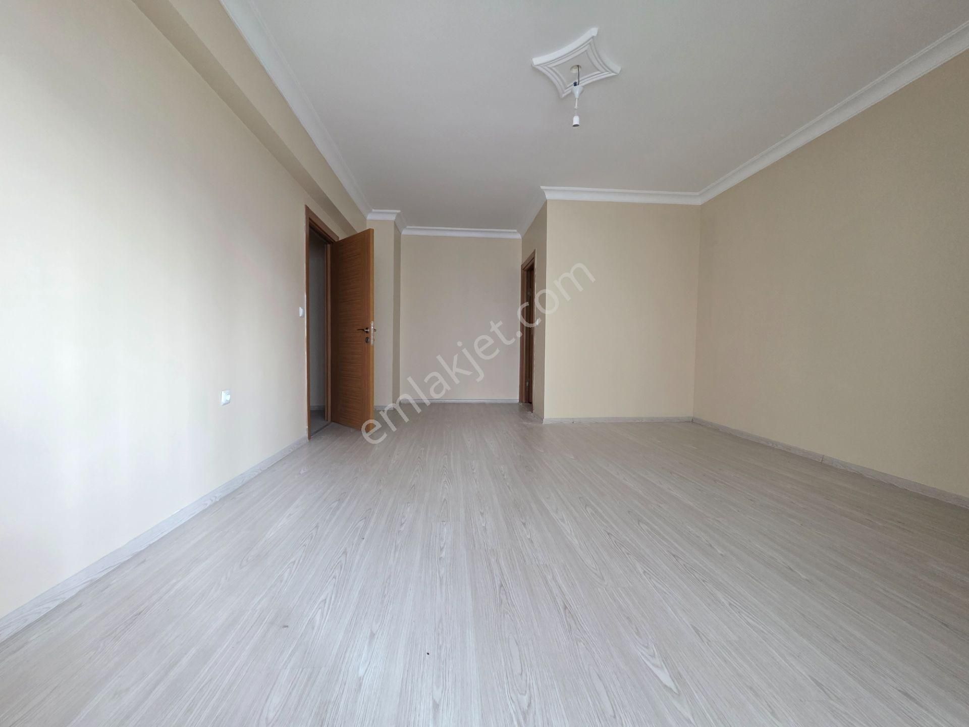 Keçiöde Kanuni Mah 1. Kat 3+1 Çift Banyo Asansörlü Yeni Bina - Görsel 7
