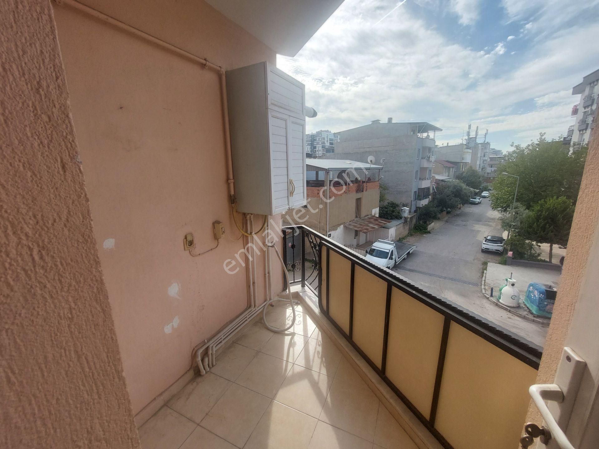 Yenigün Mah.zübeyde Hanım Kolej Yakını Arakat Doğalgazlı 3+1 - Görsel 14