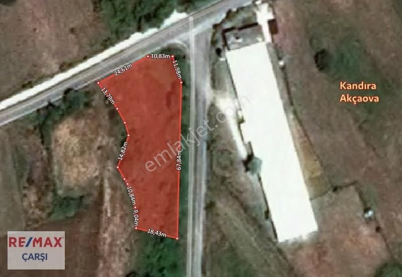 Remax Çarşı'dan Kandıra Akçaovada Köşe Parsel 1854 M2 Tarla