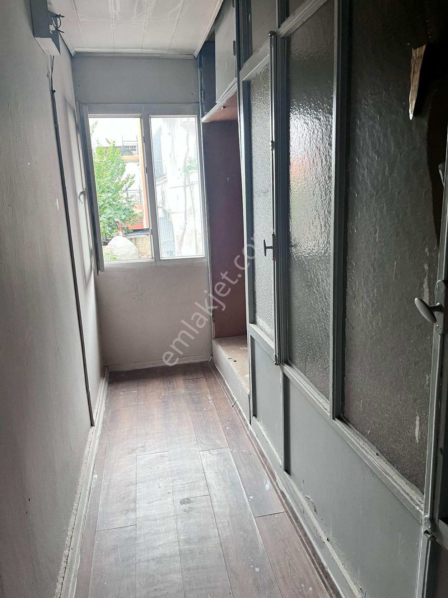 Süvari Mahallesinde 2 Banyolu 2 Mutfaklı Toplam 6 Oda 2 Katlı Müstakil Ev - Görsel 5