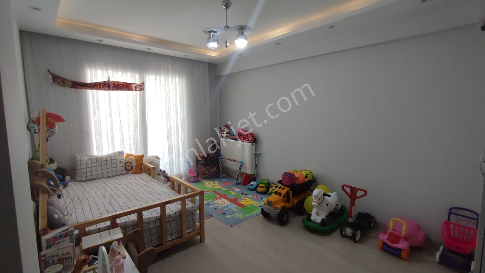 Sidal’dan Muradiye Mh’de Arakat 2+1 Satılık Daire - Görsel 10