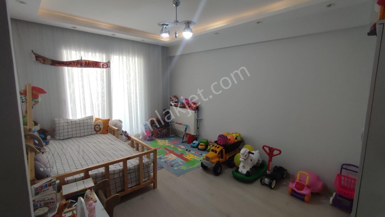 Sidal’dan Muradiye Mh’de Arakat 2+1 Satılık Daire - Görsel 9