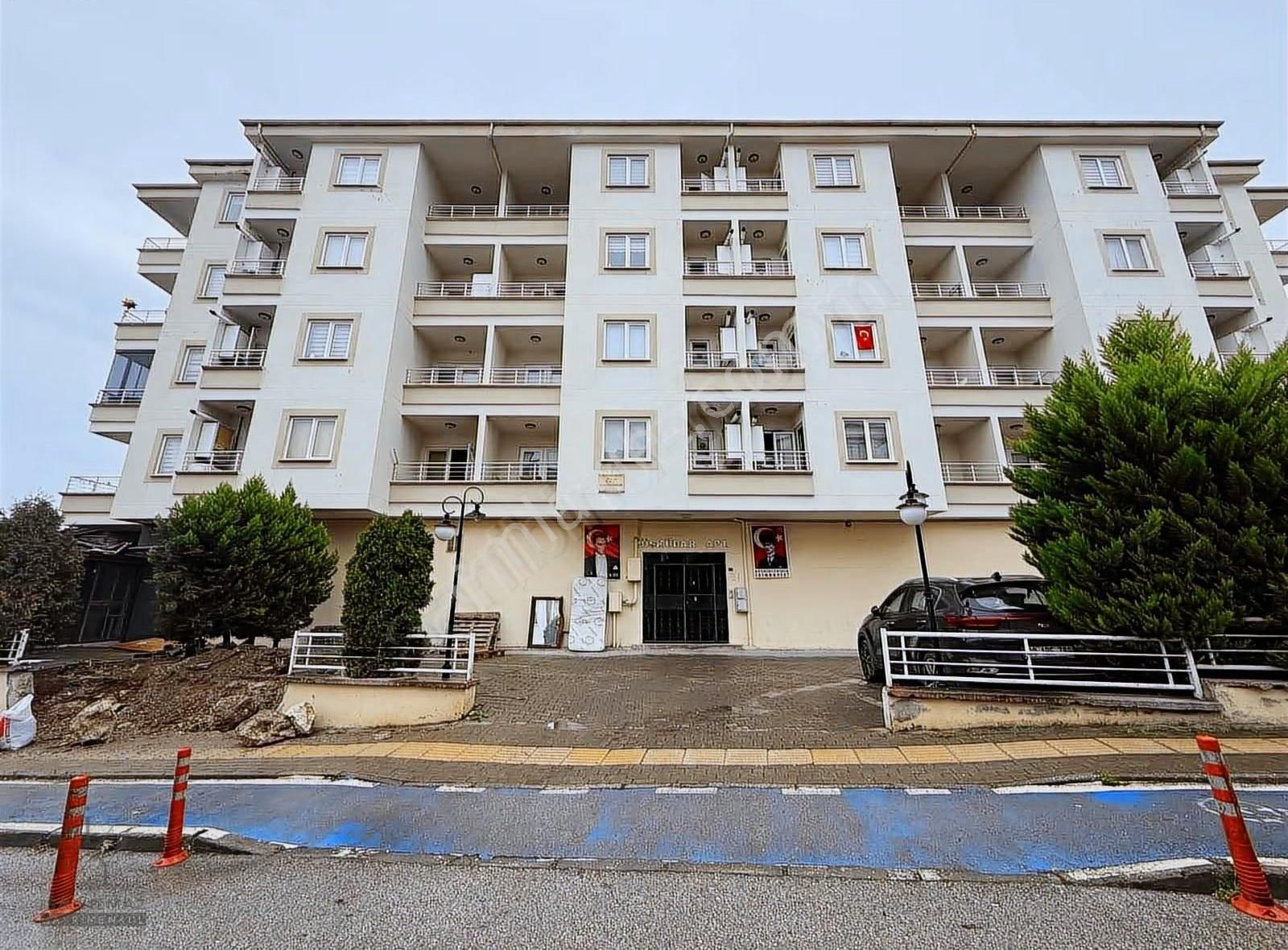 Görükle'de Merkezi Konumda Çift Balkon 1+1