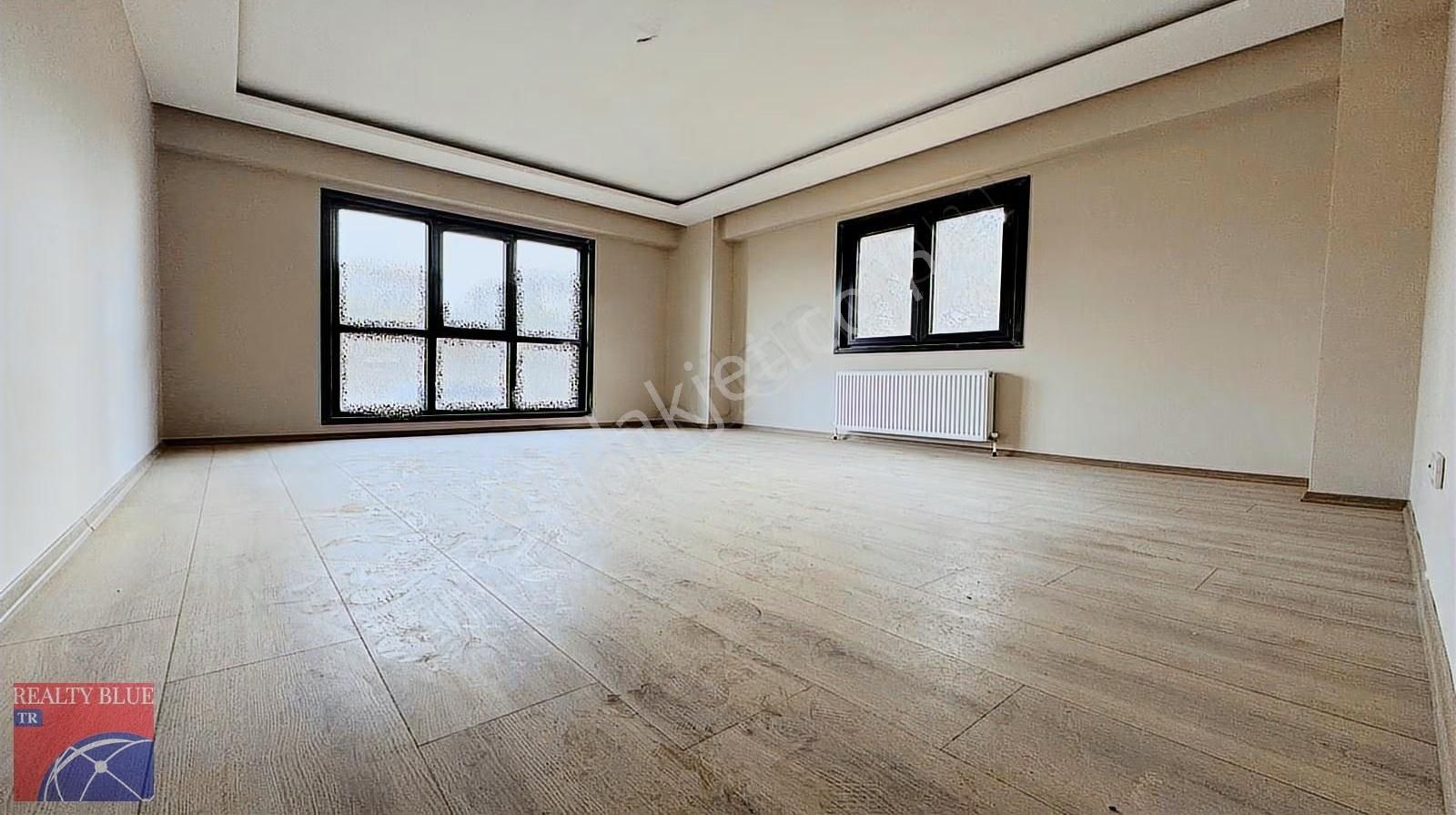 Sultanbeyli Akşemsettin Mah. Viaport Havalimanı Komşu 6+1