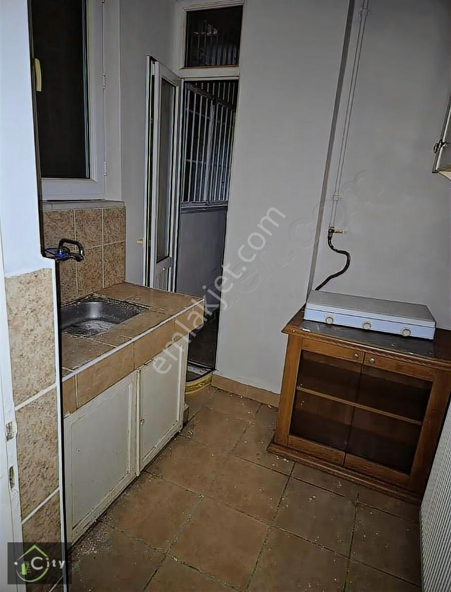 Ali Paşa Kuru Sebil Sok Satılık 2+1 Y.girş Yatırım İşin Ügündur - Görsel 6