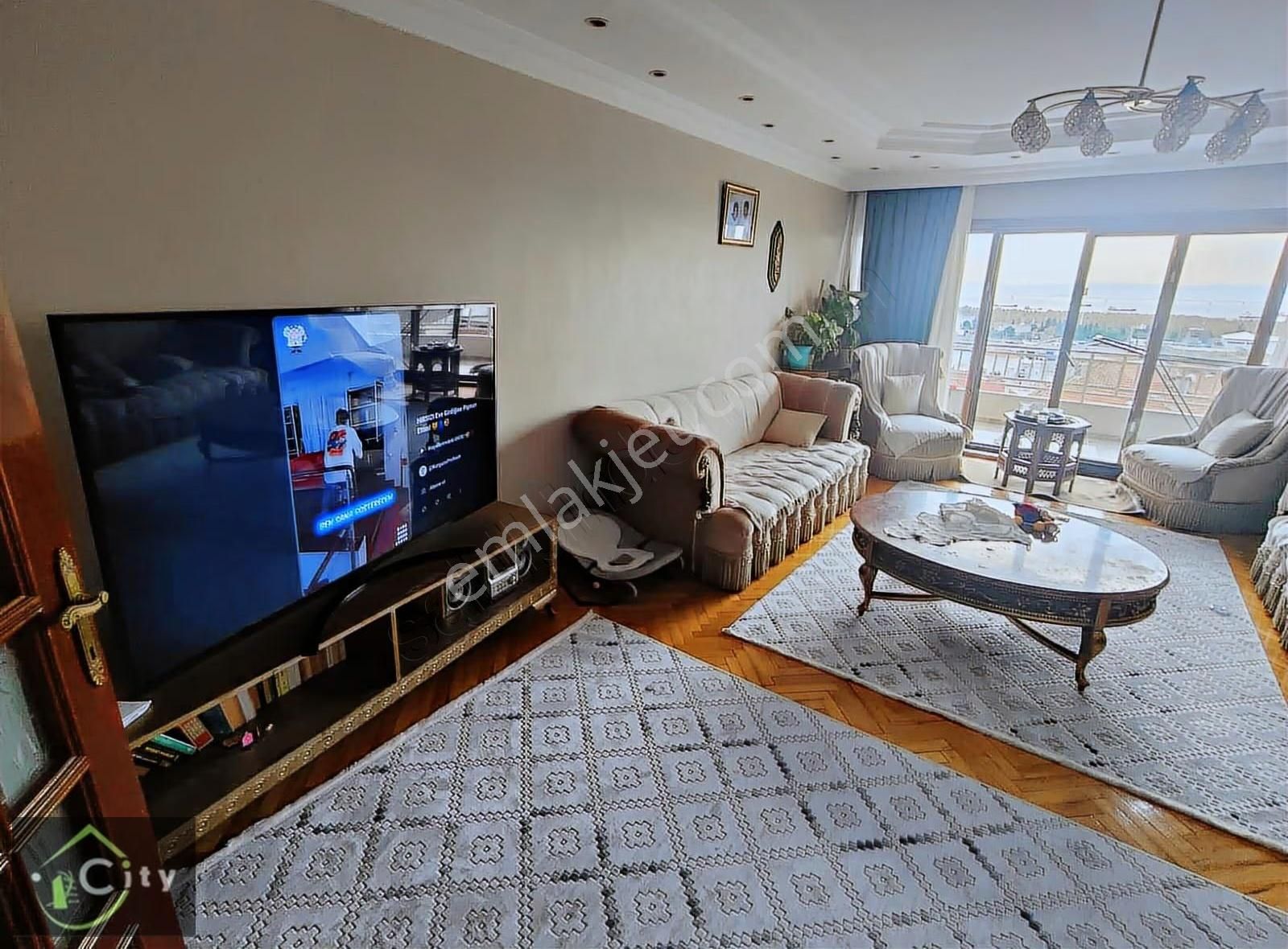 Cerrah Paşa Camisinin Alt Sokağında3+1 Ful Deniz Manzaralı - Görsel 9