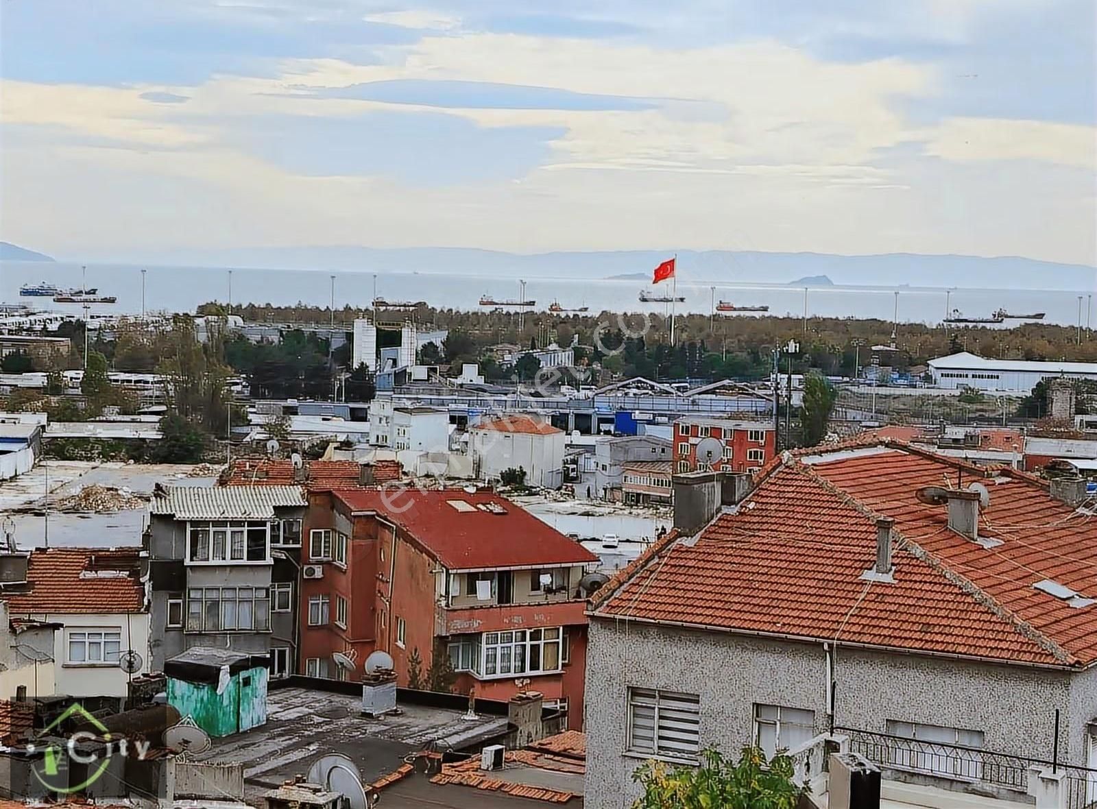 Cerrah Paşa Camisinin Alt Sokağında3+1 Ful Deniz Manzaralı - Görsel 16