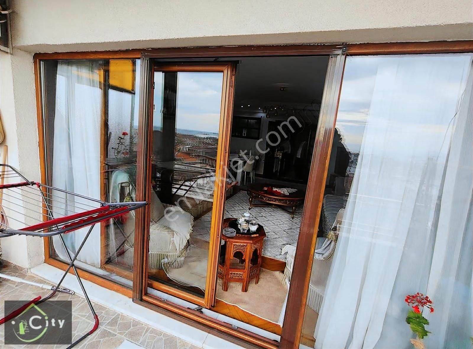 Cerrah Paşa Camisinin Alt Sokağında3+1 Ful Deniz Manzaralı - Görsel 5