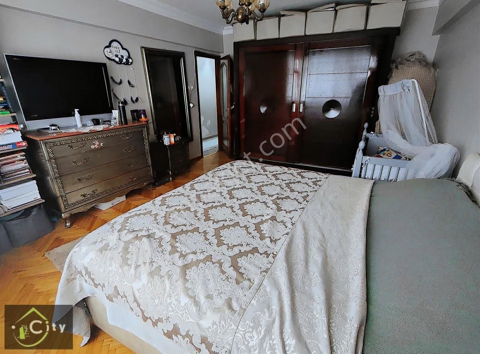 Cerrah Paşa Camisinin Alt Sokağında3+1 Ful Deniz Manzaralı - Görsel 13