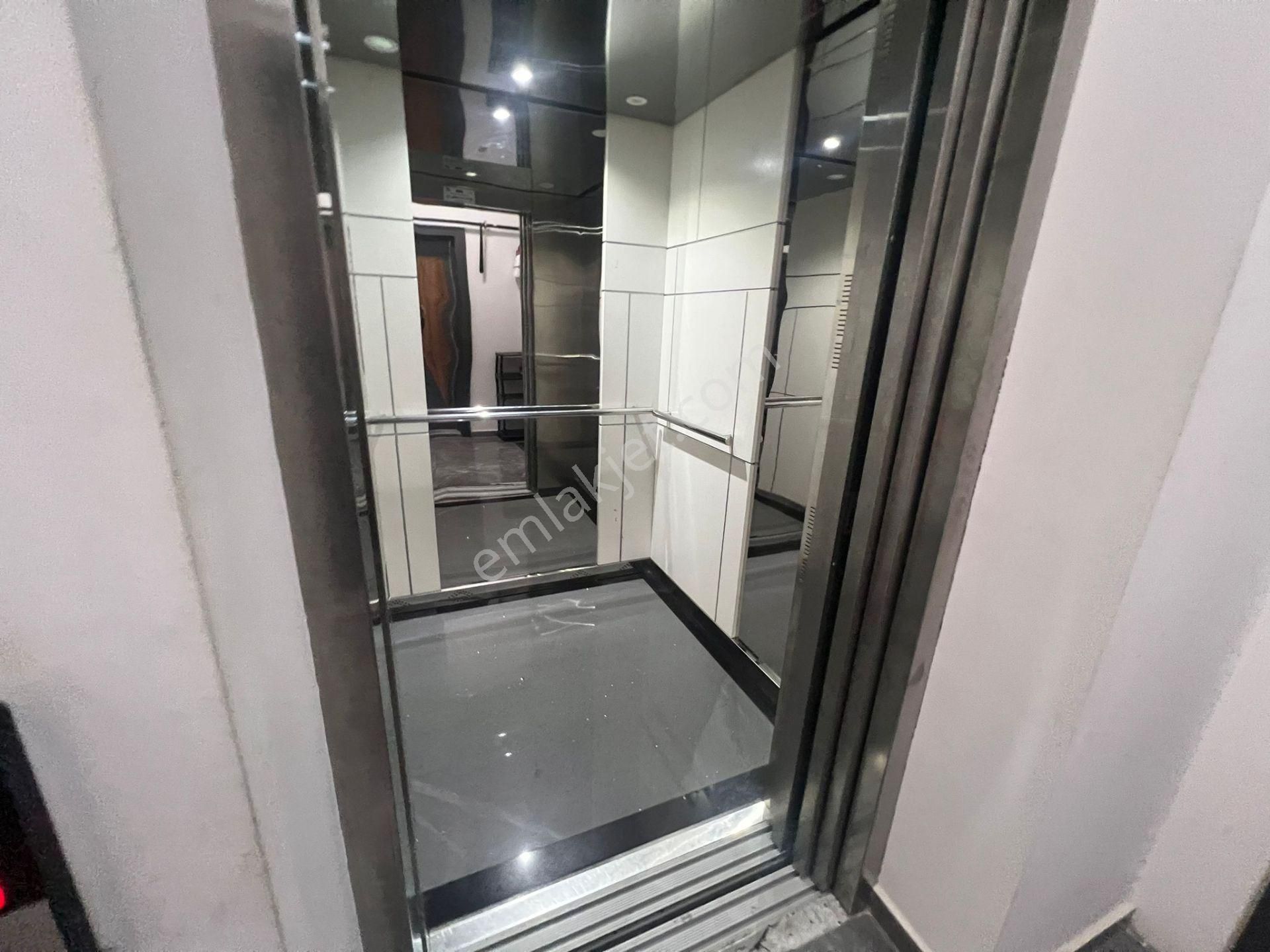 Buca Çamlık Mahde 2+1 85m2 Asansörlü D.gazlı Kiralık Daire - Görsel 25
