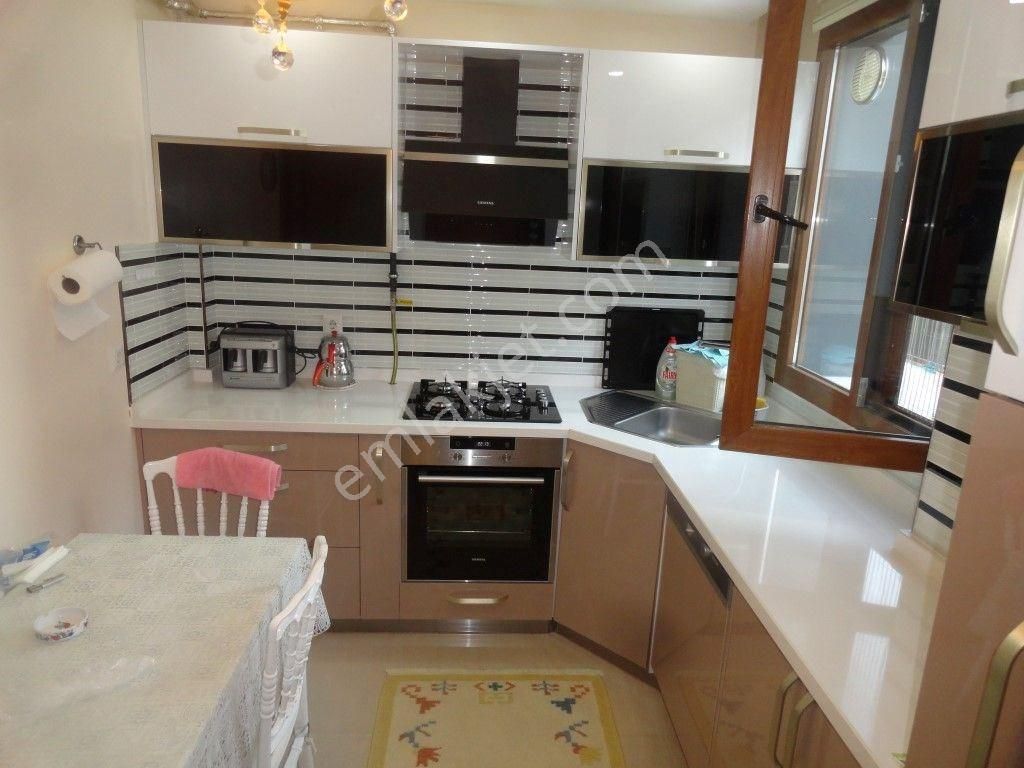 Beylikdüzü Kavaklı Da Marinaya Yakın Emniyet Mevkiinde Kiralık 2+1 90 M2 Daire - Görsel 23