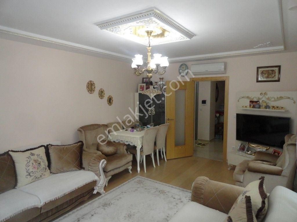 Beylikdüzü Kavaklı Da Marinaya Yakın Emniyet Mevkiinde Kiralık 2+1 90 M2 Daire - Görsel 20