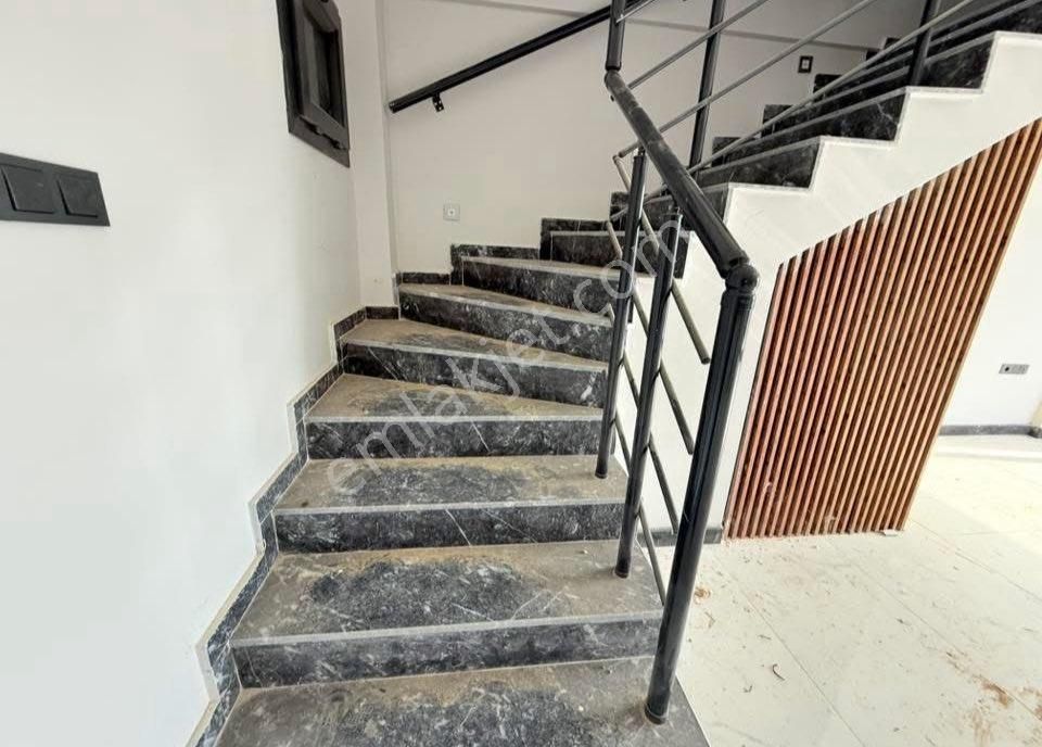 Kuşadası Soğucak’ta 2 + 1 Ruhsatı Alınmış Yaz - Görsel 10