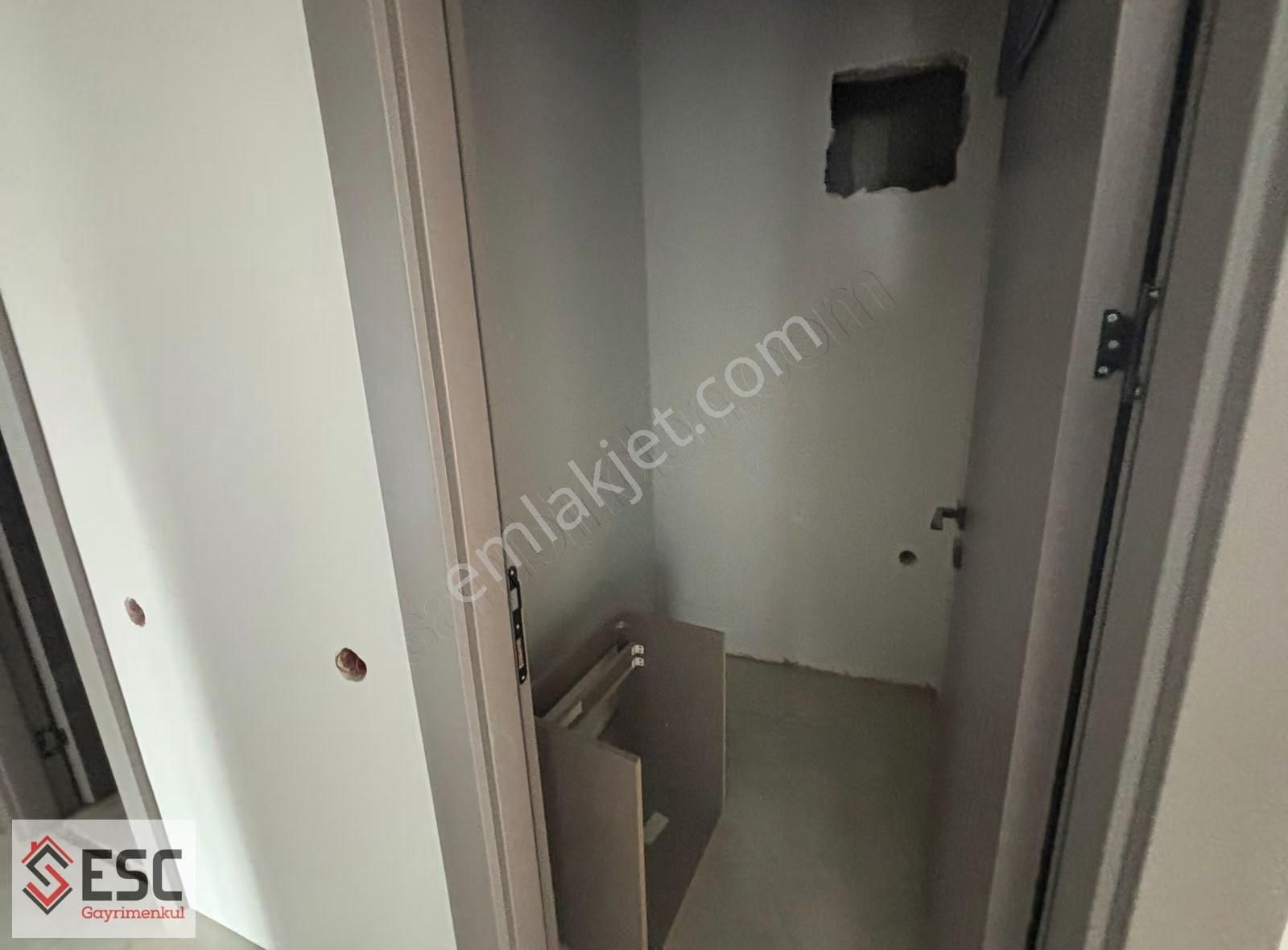 Esc'den Yaşar Doğu Caddesinde Fırsat 4+1 Daire Esc2243 - Görsel 17