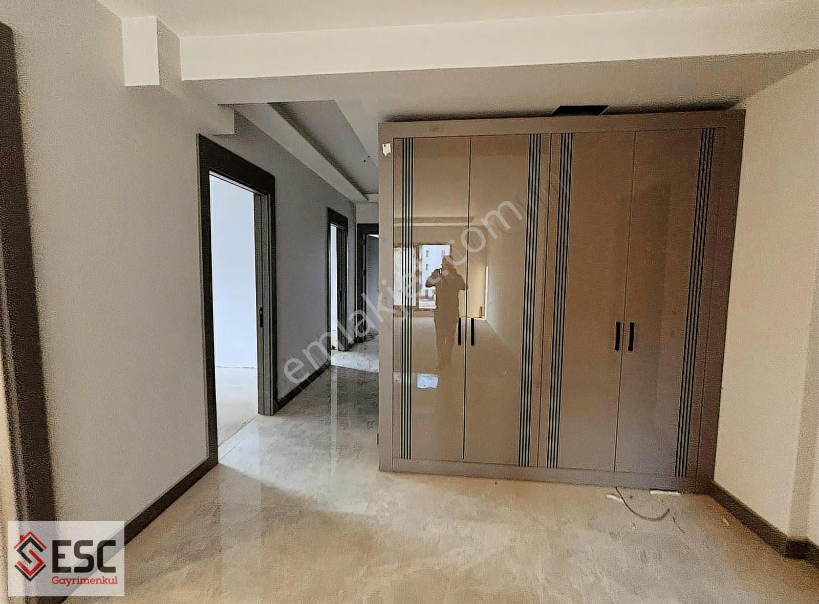 Esc'den Yaşar Doğu Caddesinde Fırsat 4+1 Daire Esc2243 - Görsel 11