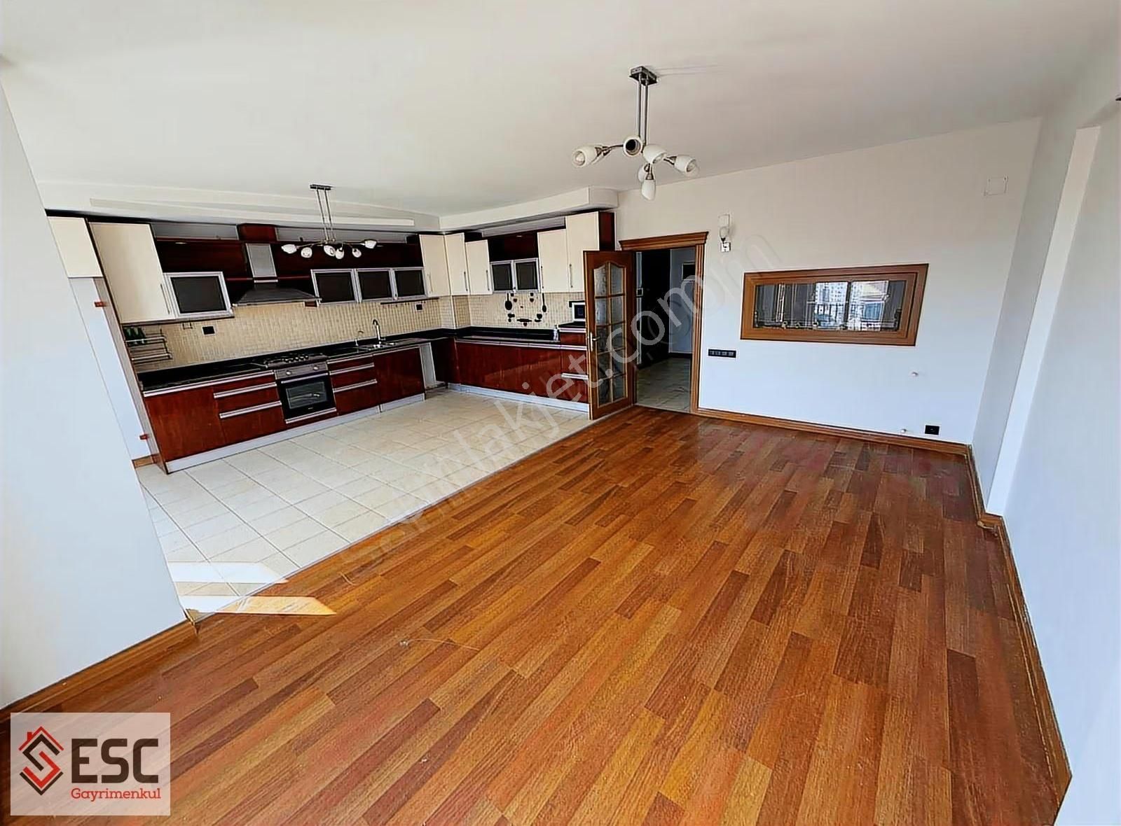 Esc'den Yeni Mh,de 4+1 Geniş Merkezi Konumda Daire Esc2266 - Görsel 2