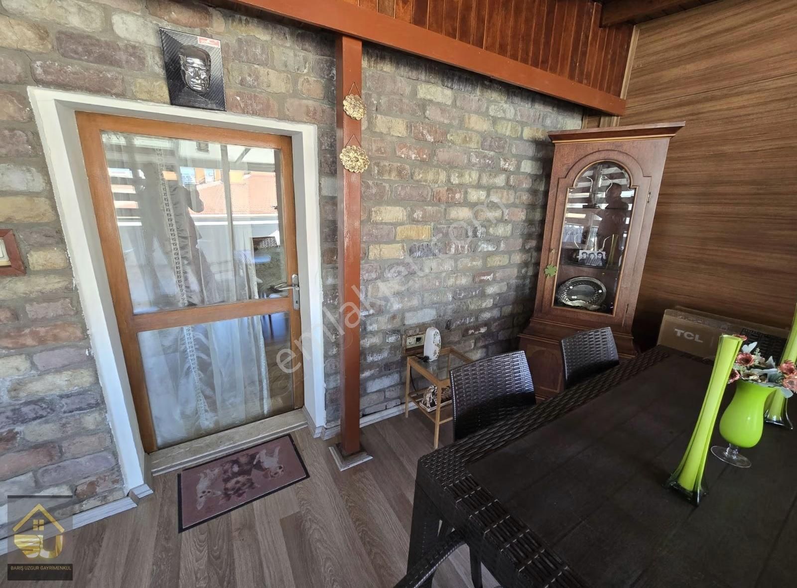 Birlik Mahallesi 250m2 4+1 Yapılı Teraslı Dubkeks