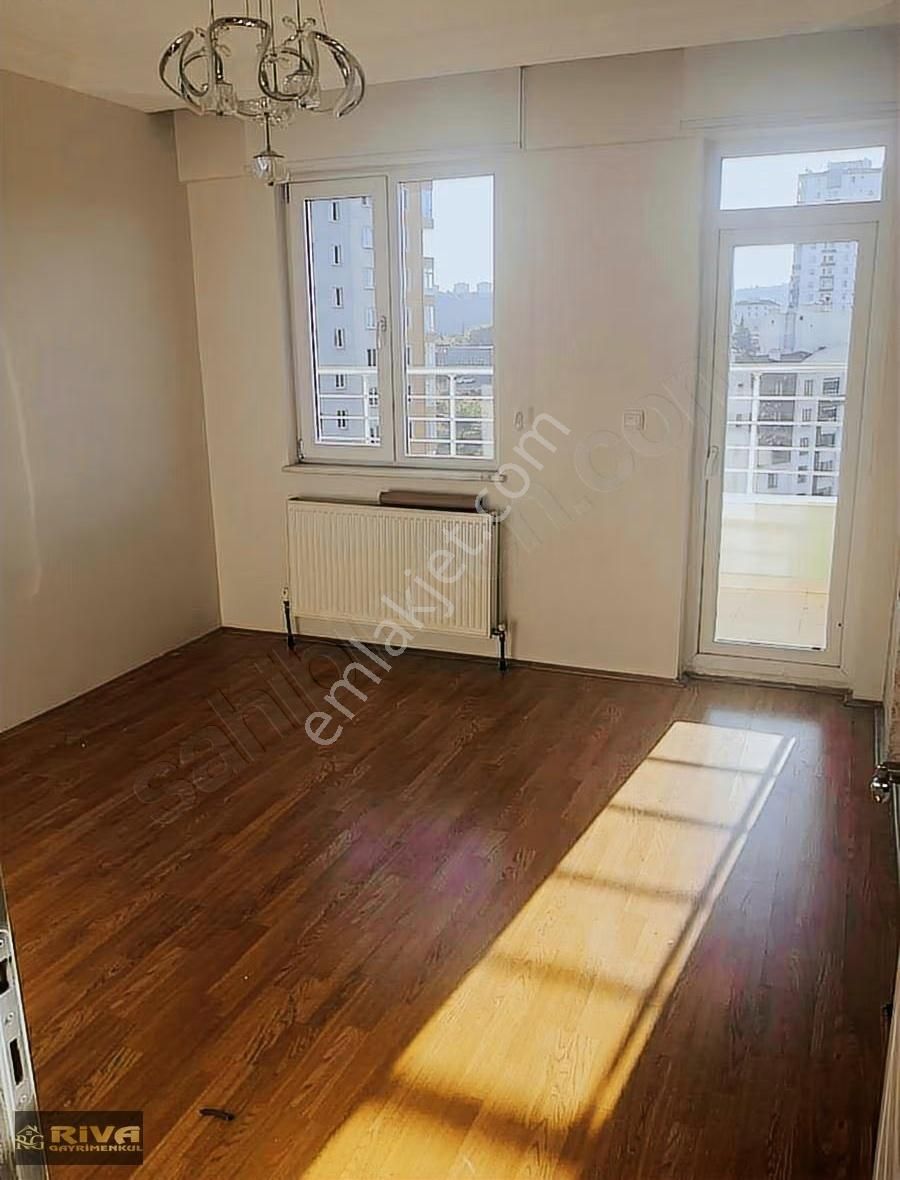 Esenyurt'un En Güzel Konumunda 3+1satılık Daire - Görsel 18